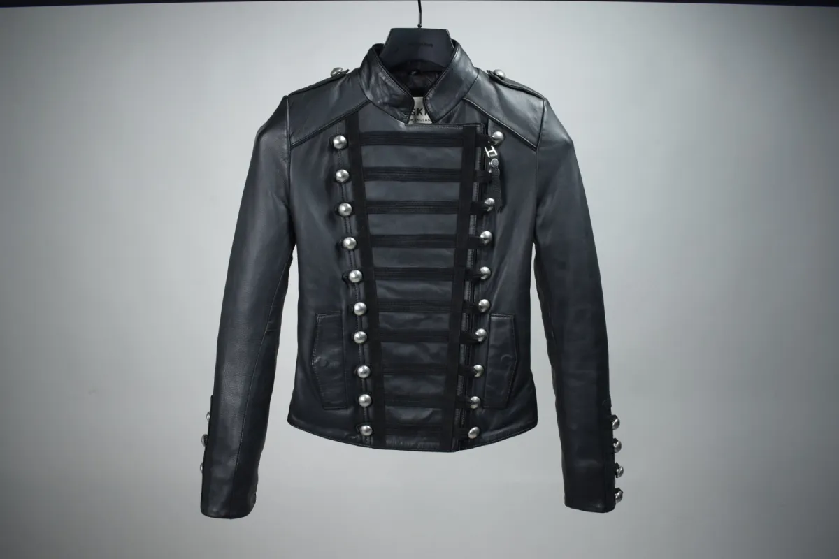 Napoleon / Womens / XS / Excellent sold by Boda Skins