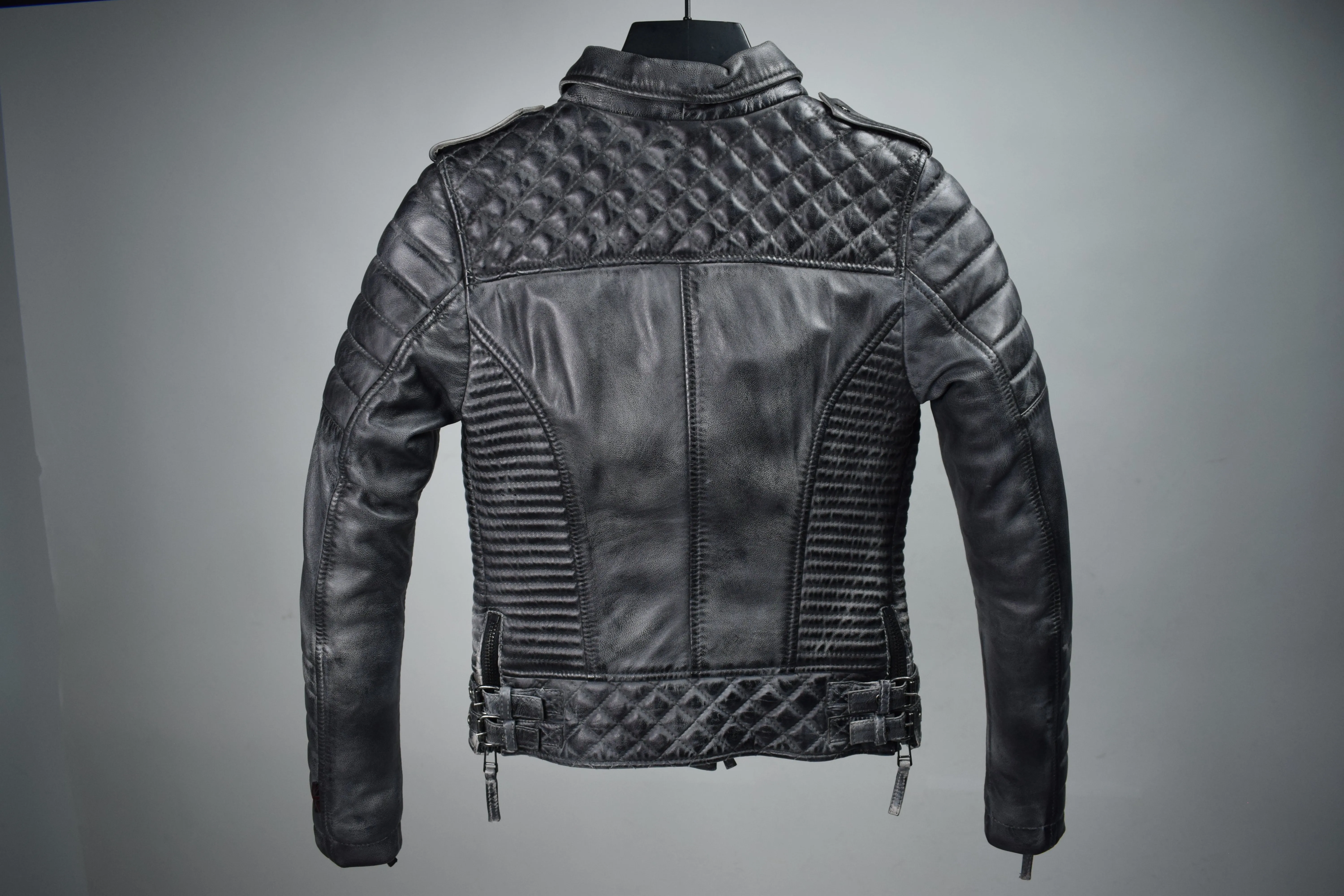 Kay Michaels: Smoke / Womens / XS / Excellent sold by Boda Skins product image thumbnail 2