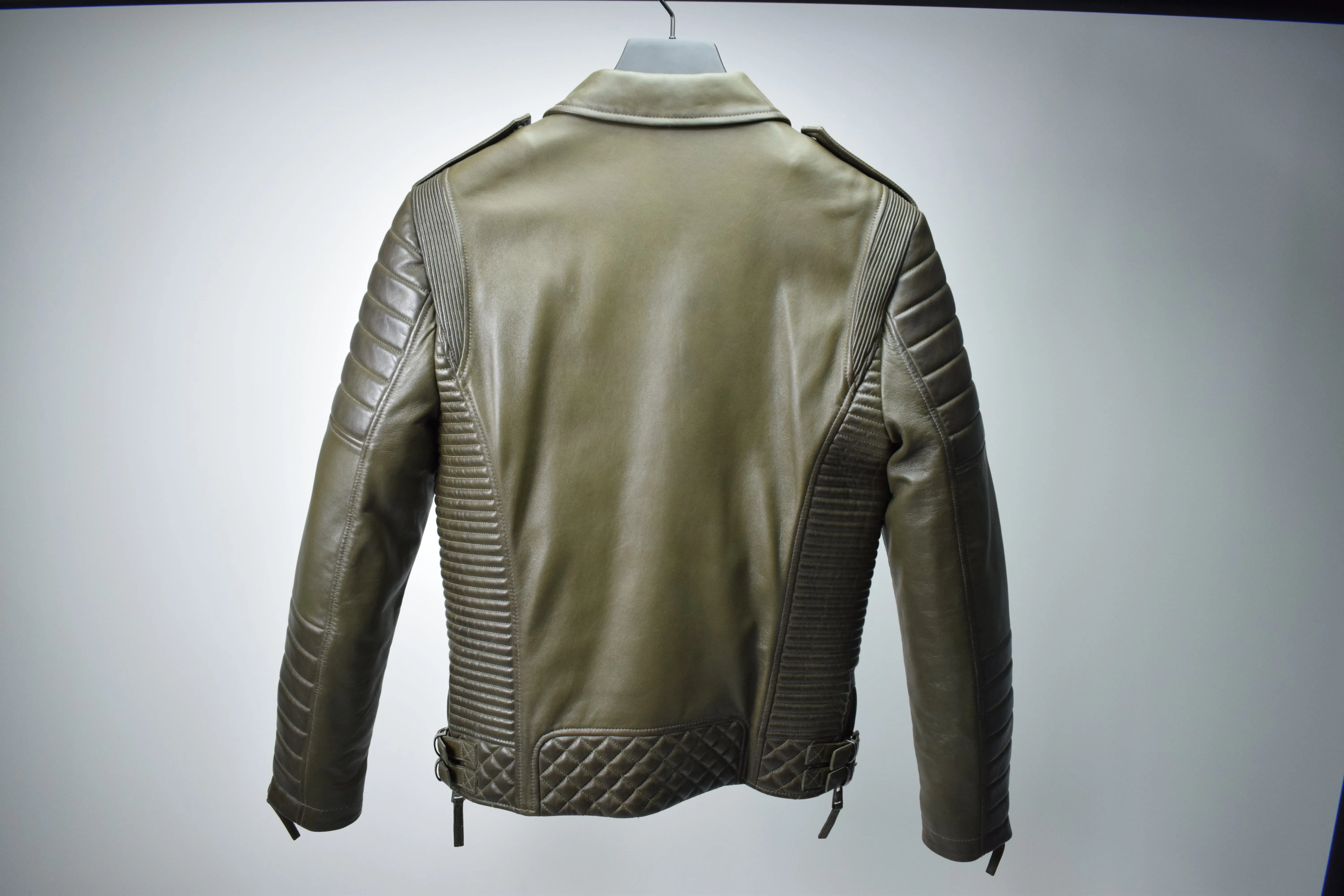 SM049 / Kay Michaels: Khaki (MEN'S) sold by Boda Skins product image thumbnail 2