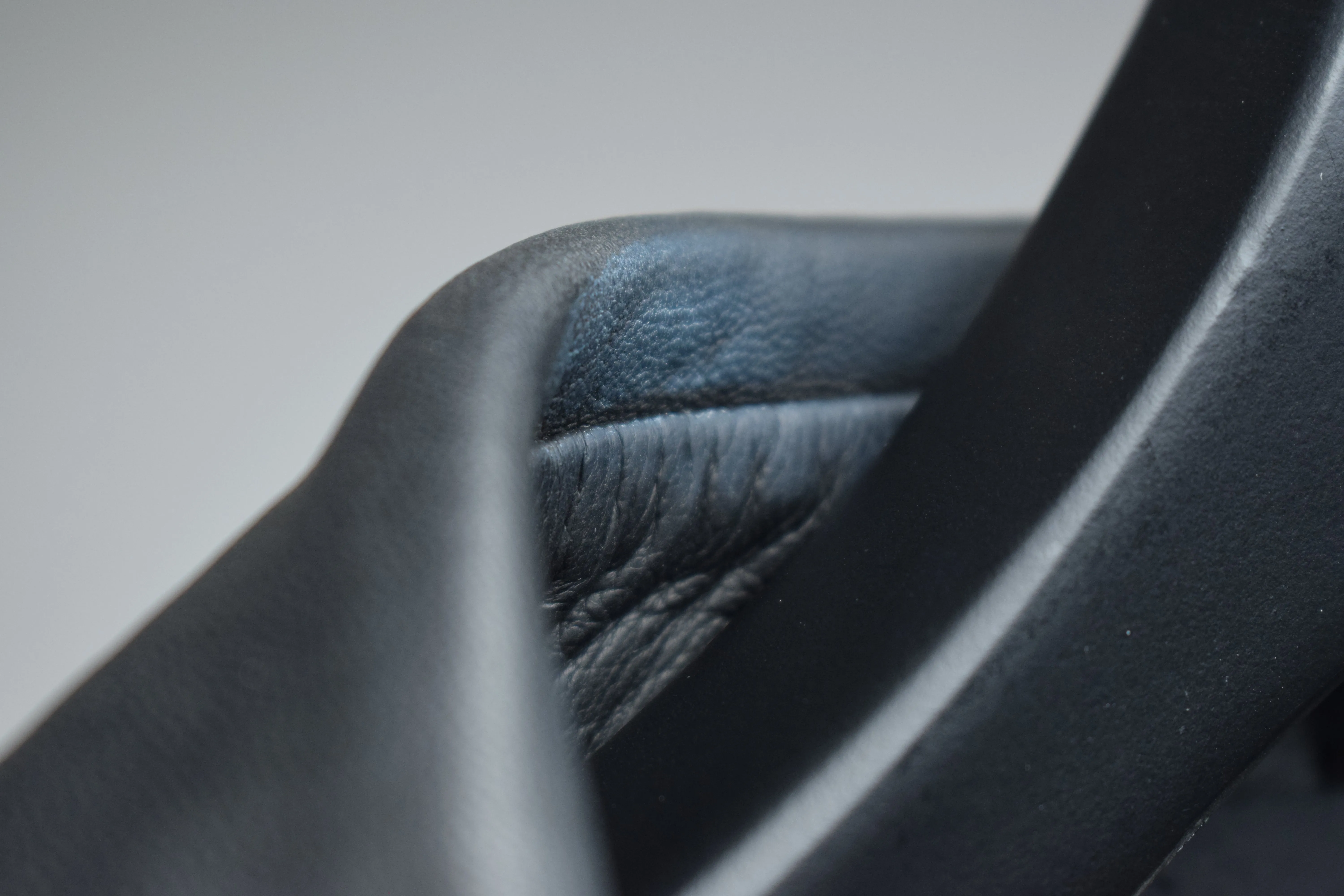 SM017 / Kay Michaels 2.0: Silver Hardware (MEN'S) sold by Boda Skins product image thumbnail 3