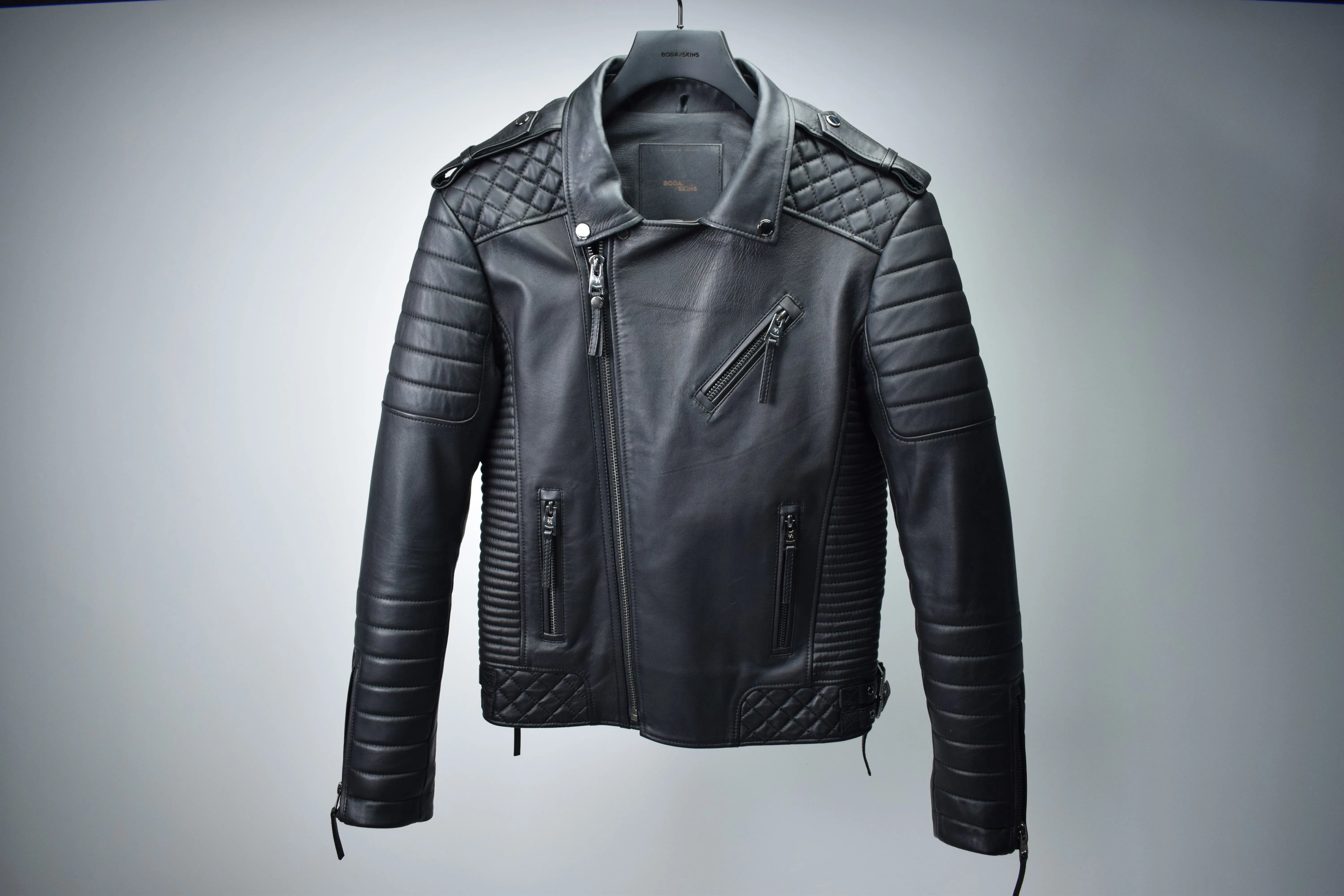 SM039 / Kay Michaels: Old Glory (MEN'S) sold by Boda Skins