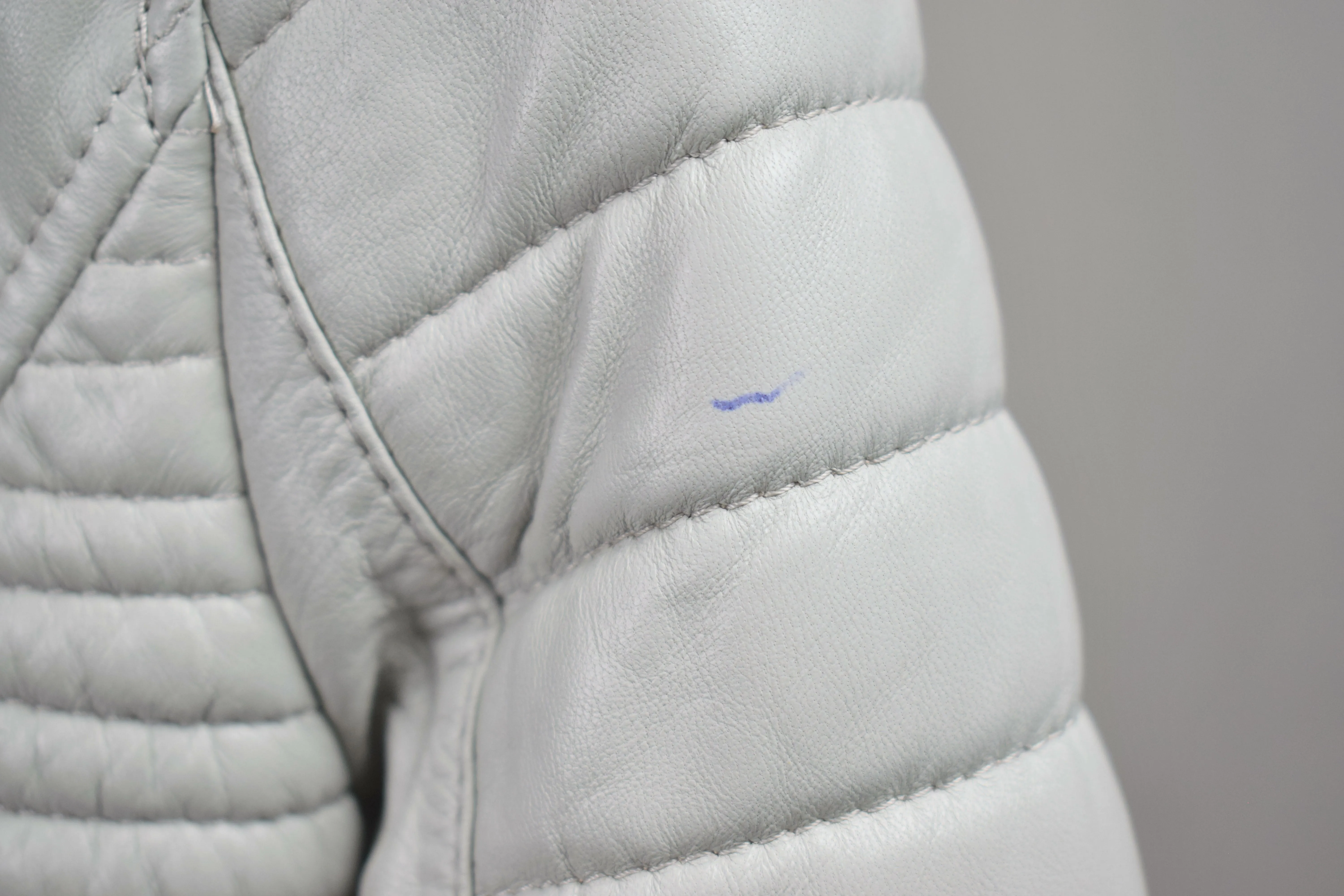 Kay Michaels 2.0: White / Womens / XXS / Used sold by Boda Skins product image thumbnail 3