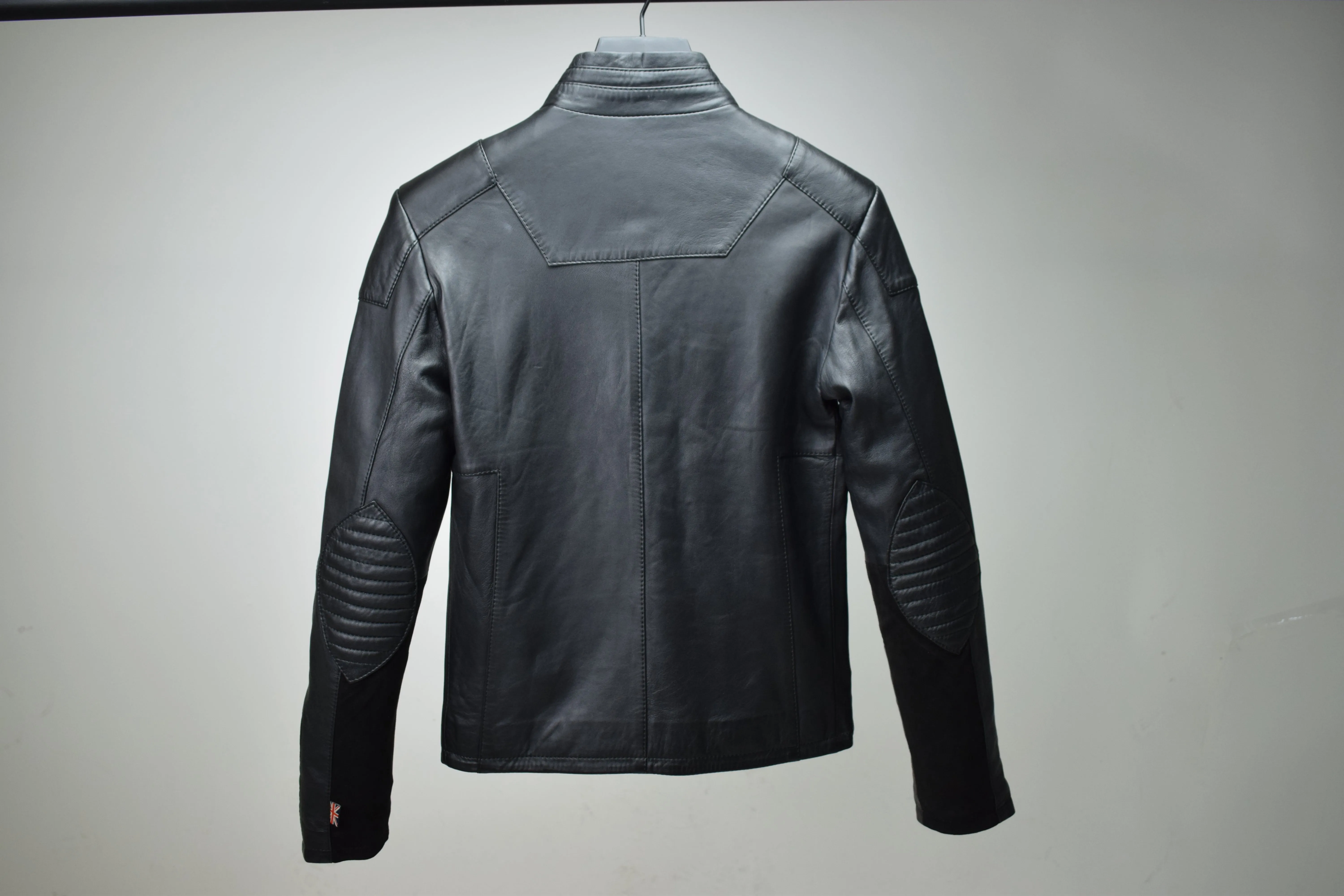 Cafe Racer Suede: Silver Hardware / Mens / XS / Excellent sold by Boda Skins product image thumbnail 2