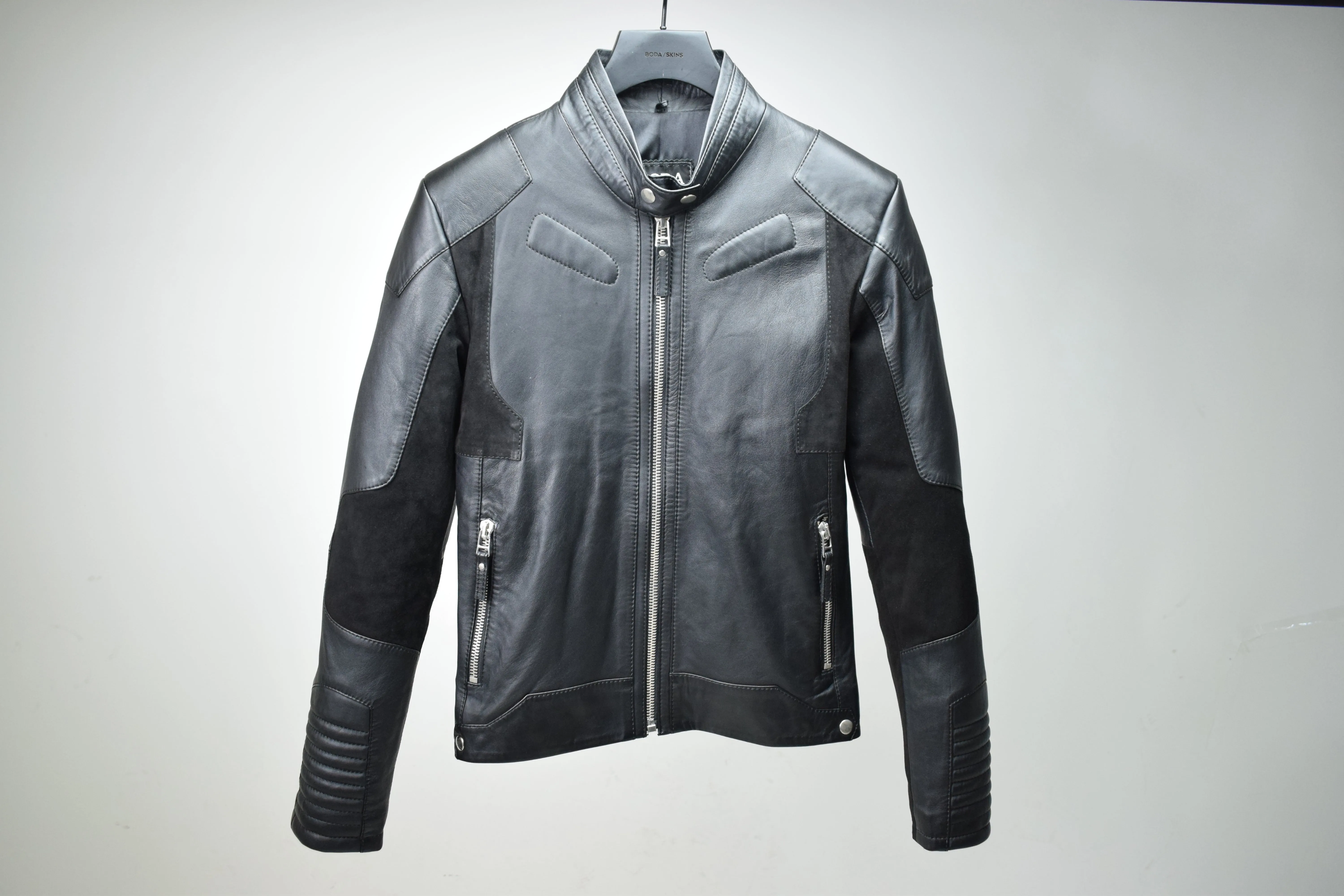 Cafe Racer Suede: Silver Hardware / Mens / XS / Excellent sold by Boda Skins
