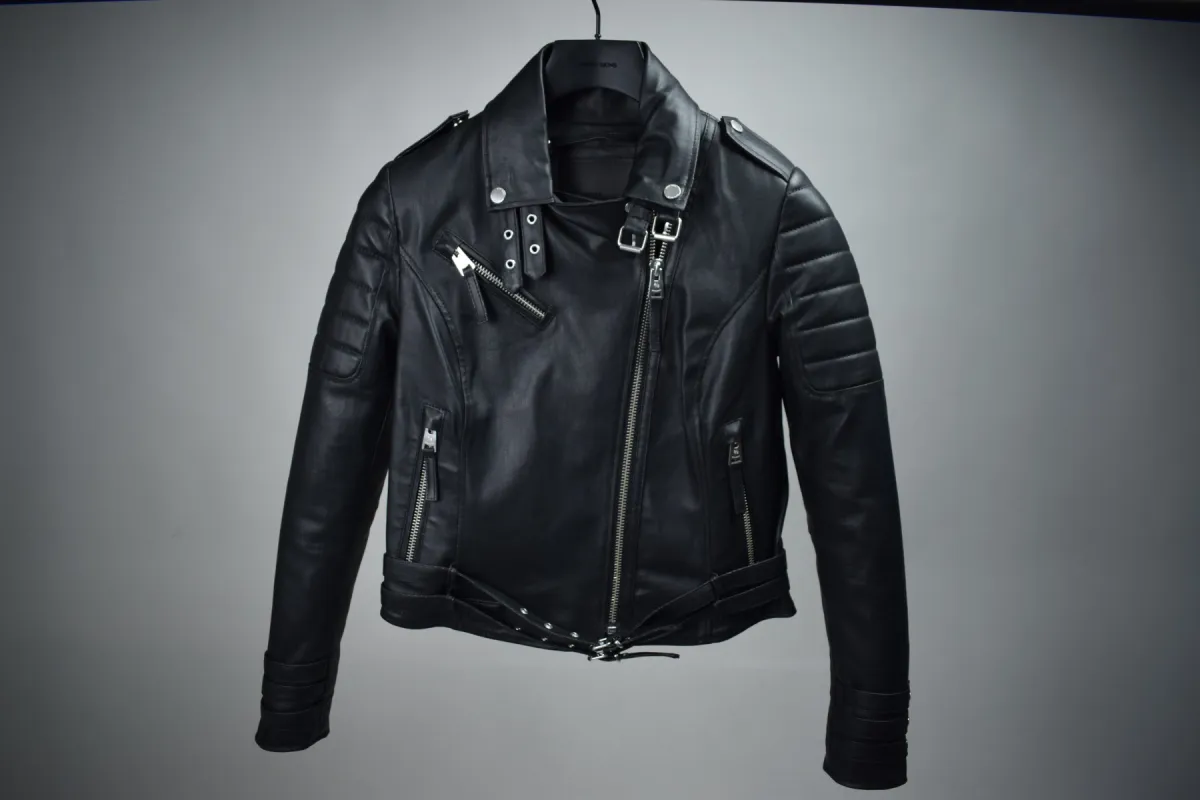 Jaws 3.0 Coated Cotton / Womens / XS / Excellent sold by Boda Skins