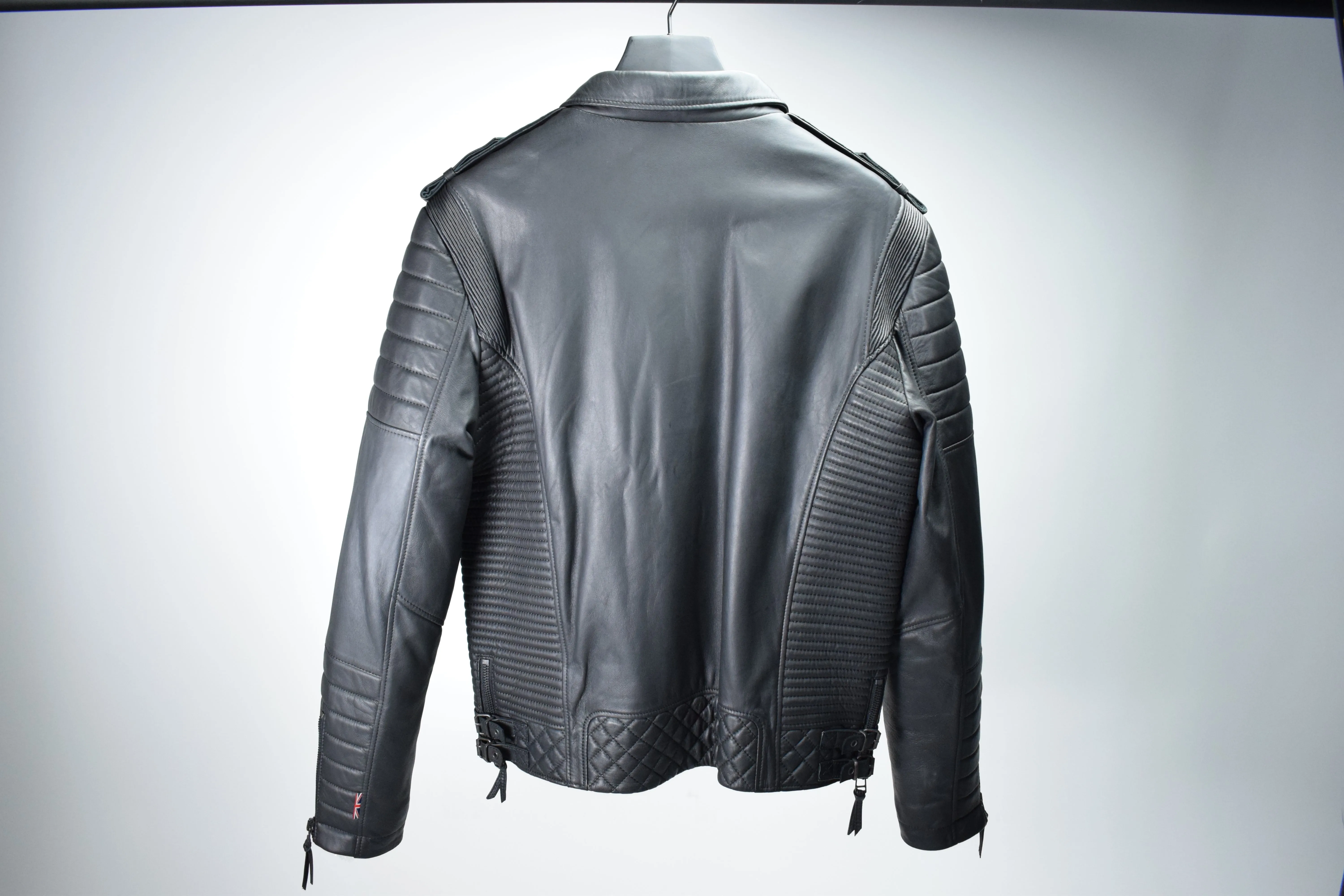 SM095 / Kay Michaels 2.0: Gun Metal Hardware (Men's) sold by Boda Skins product image thumbnail 2