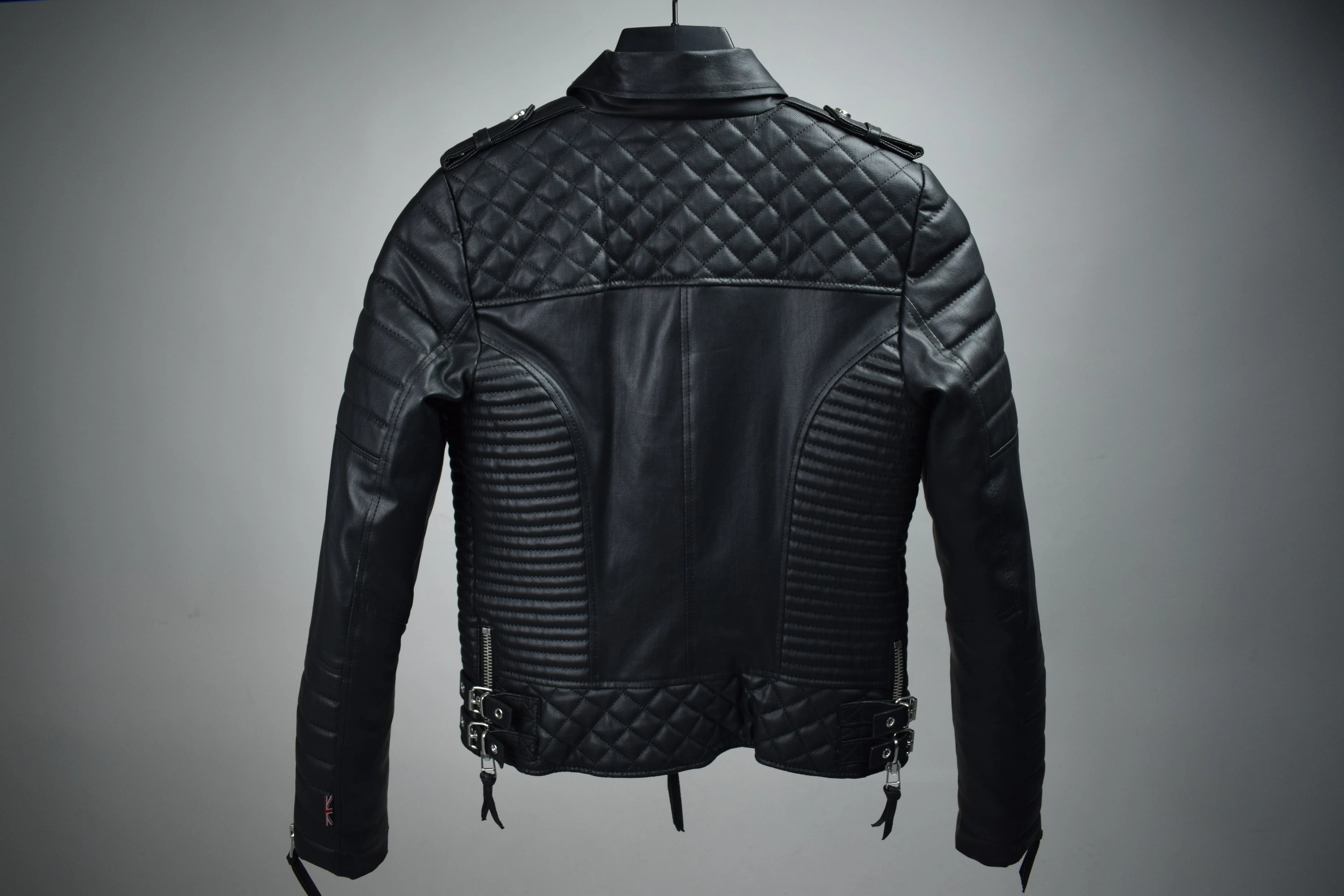 Kay Michaels 2.0: Silver Hardware / Womens / XS / Excellent sold by Boda Skins product image thumbnail 2