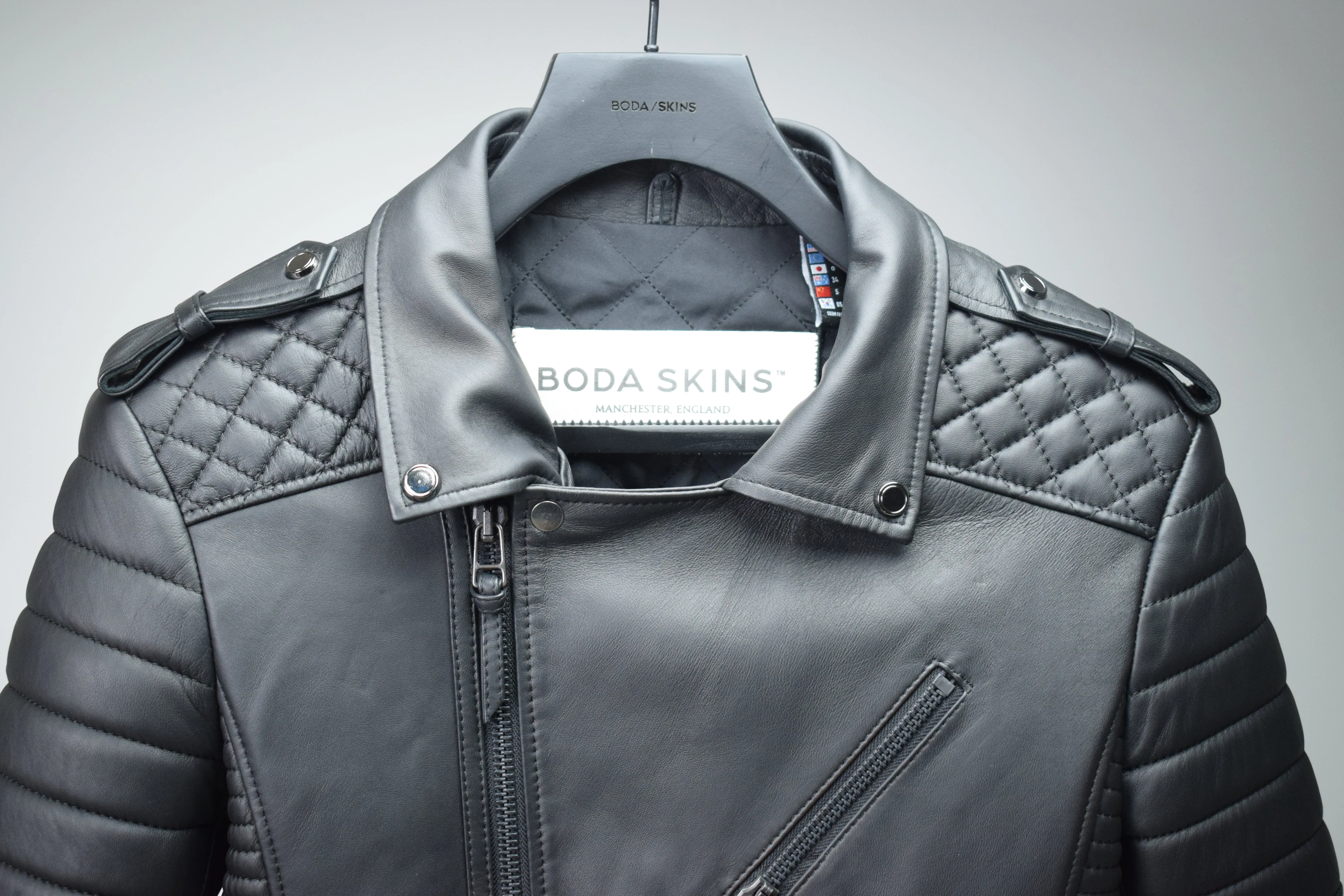 Kay Michaels 2.0: Gun Metal Hardware / Mens / XS / Excellent sold by Boda Skins product image thumbnail 3