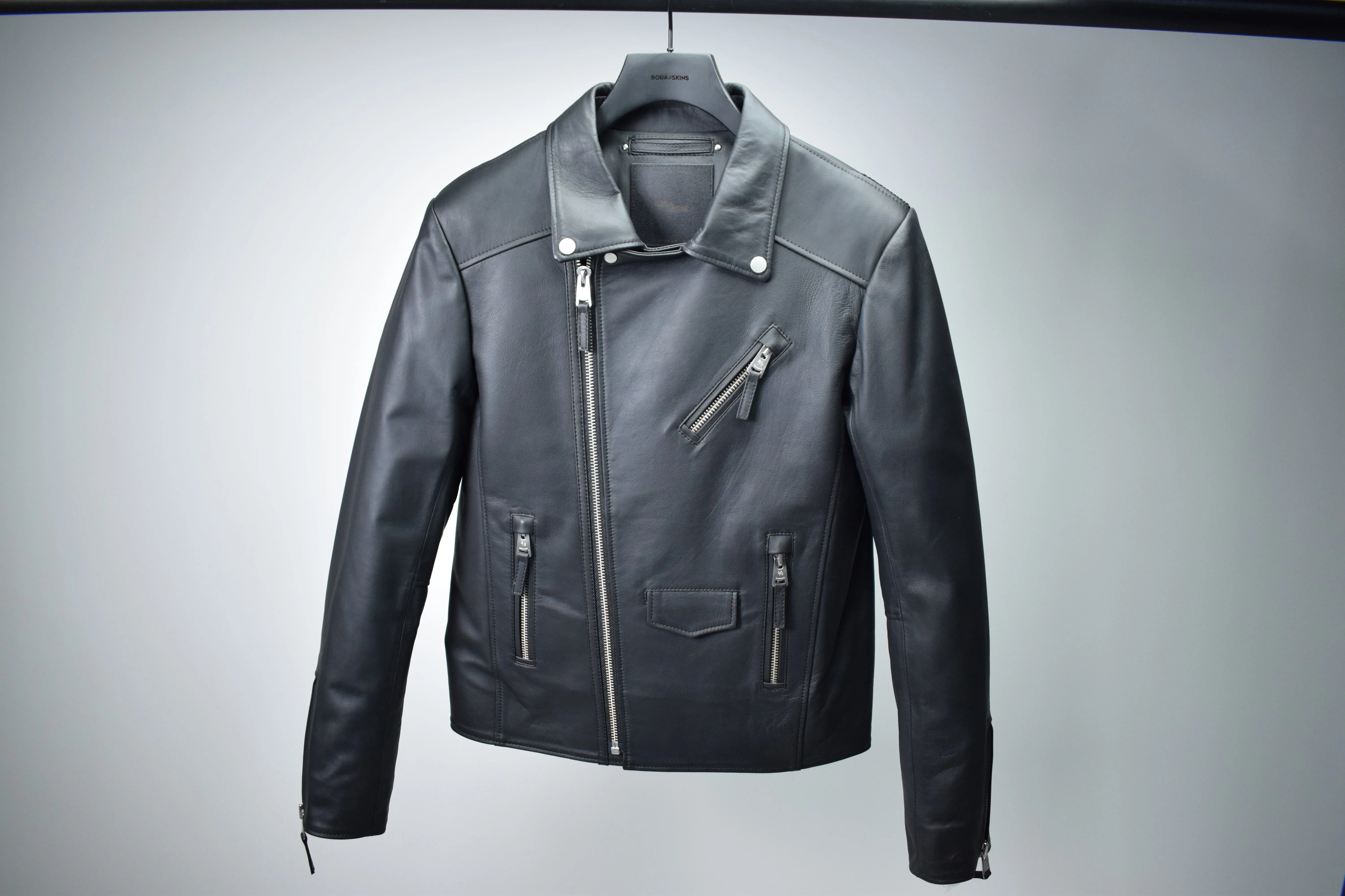 SM041 / Refined Biker (MEN'S) sold by Boda Skins