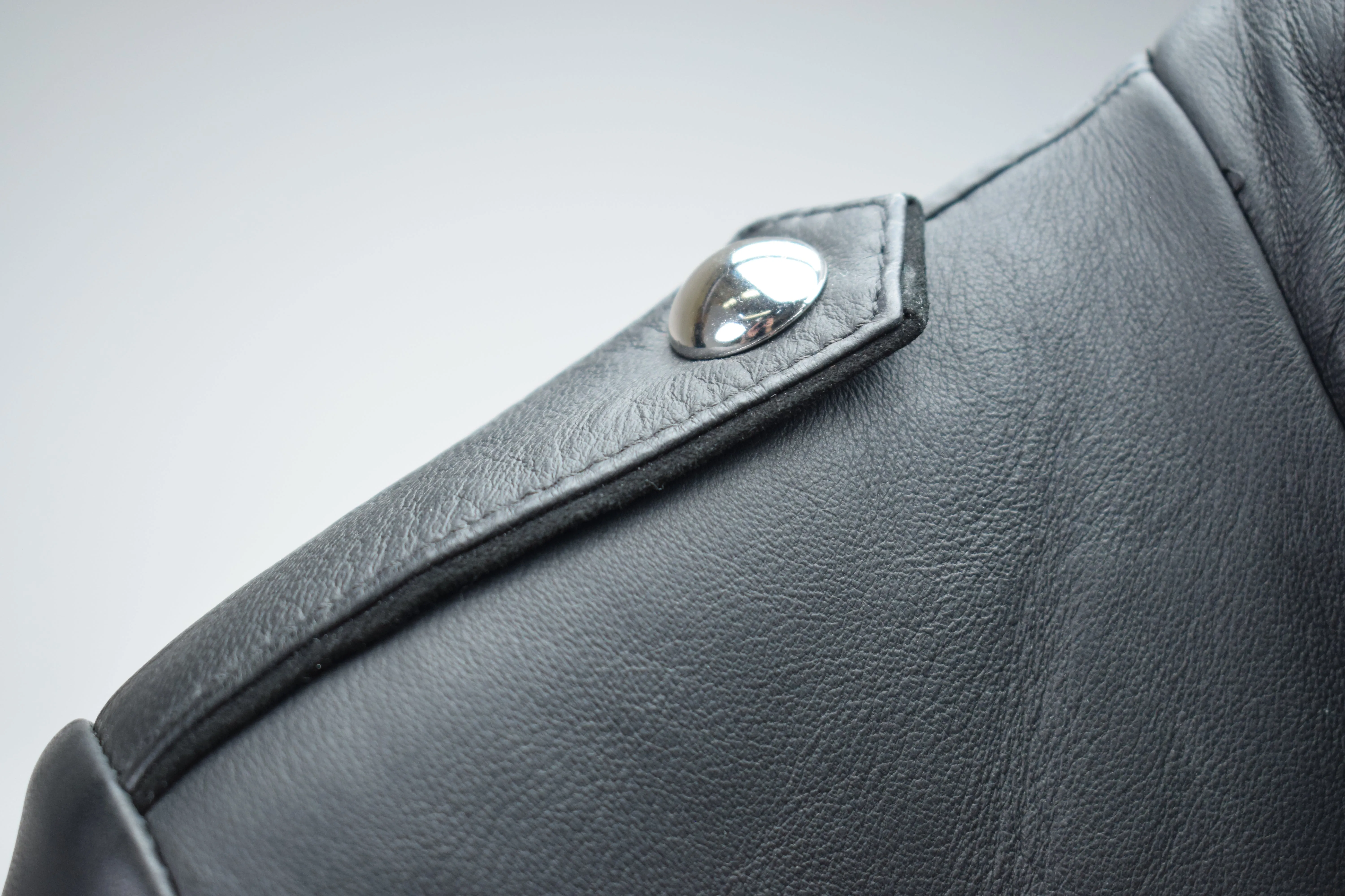 Napoleon: Silver Hardware / Womens / XS / Excellent sold by Boda Skins product image thumbnail 5