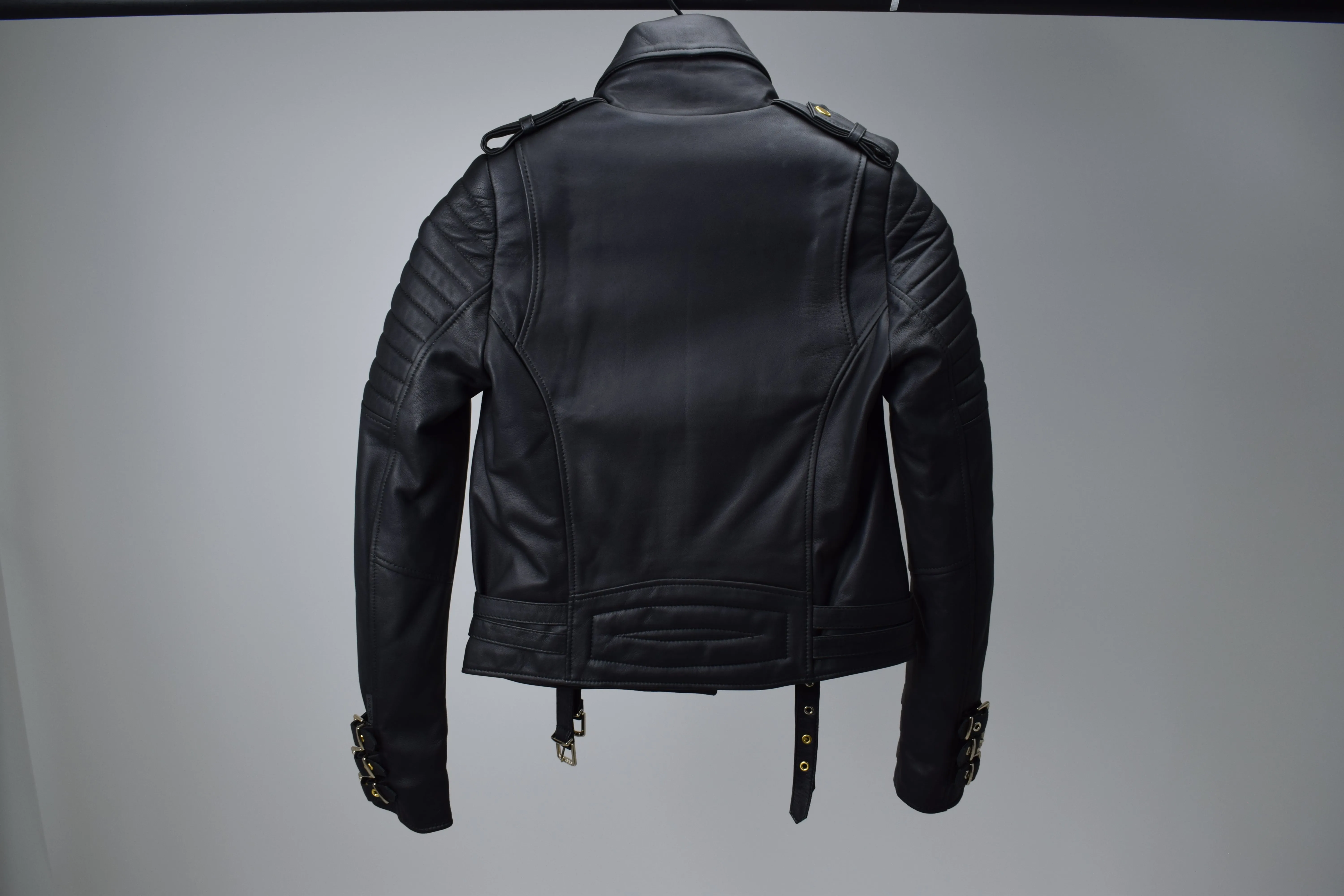 JAWS 3.0: MIXED Gold Hardware / Womens / XXS / Excellent sold by Boda Skins product image thumbnail 2