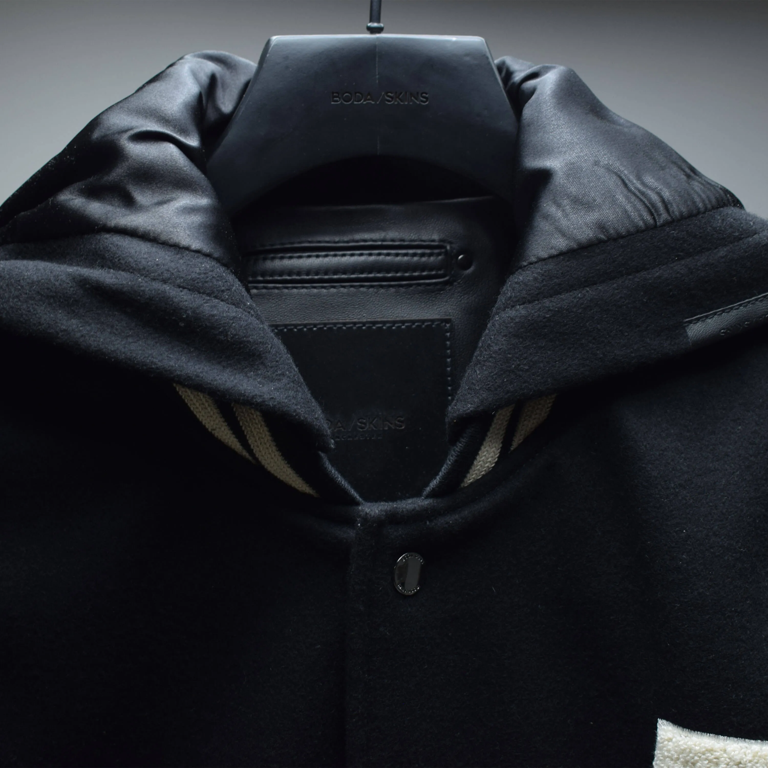 Hooded Varsity / Mens / M / Excellent sold by Boda Skins product image thumbnail 3