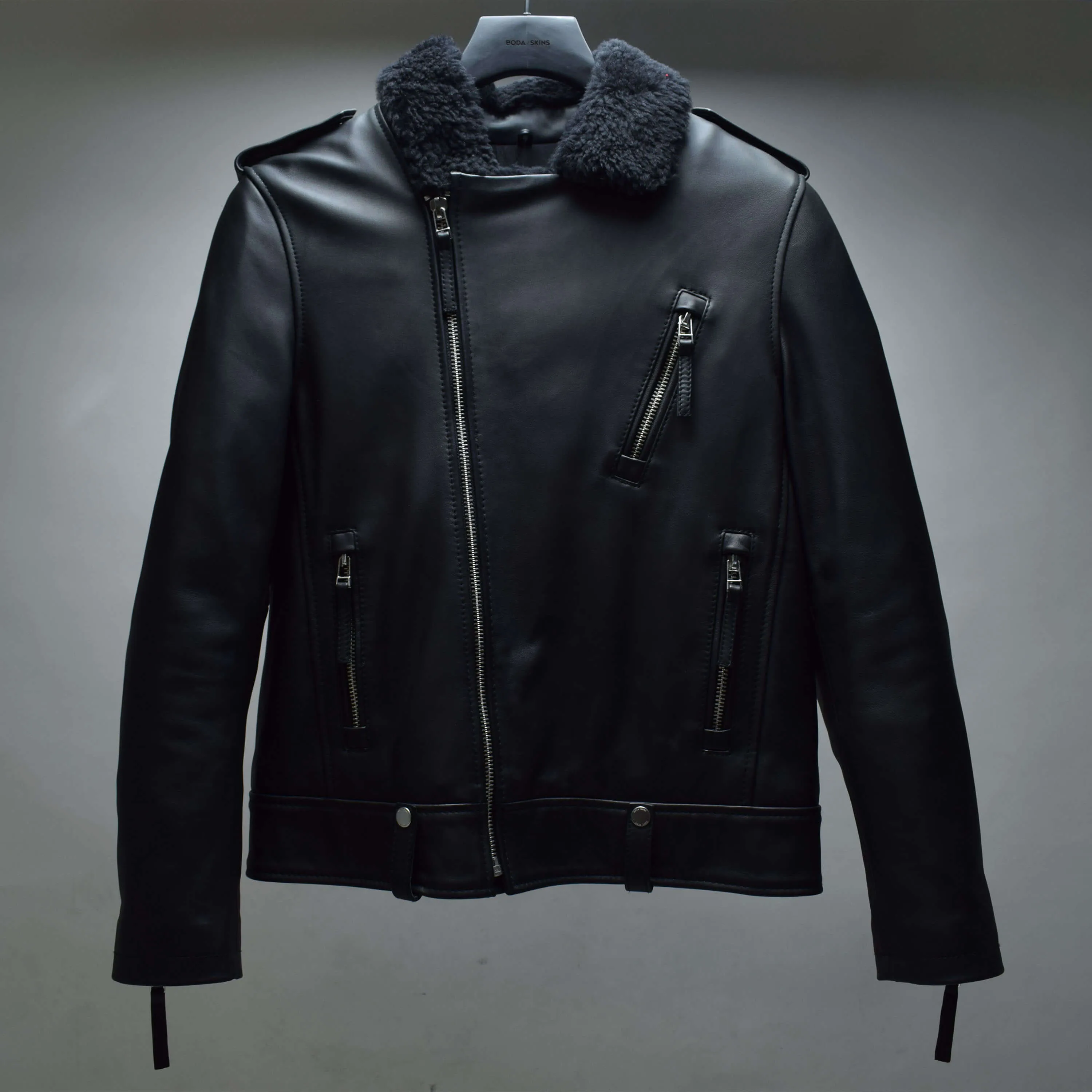 Voyager Shearling: Protection / Mens / M / Imperfect sold by Boda Skins