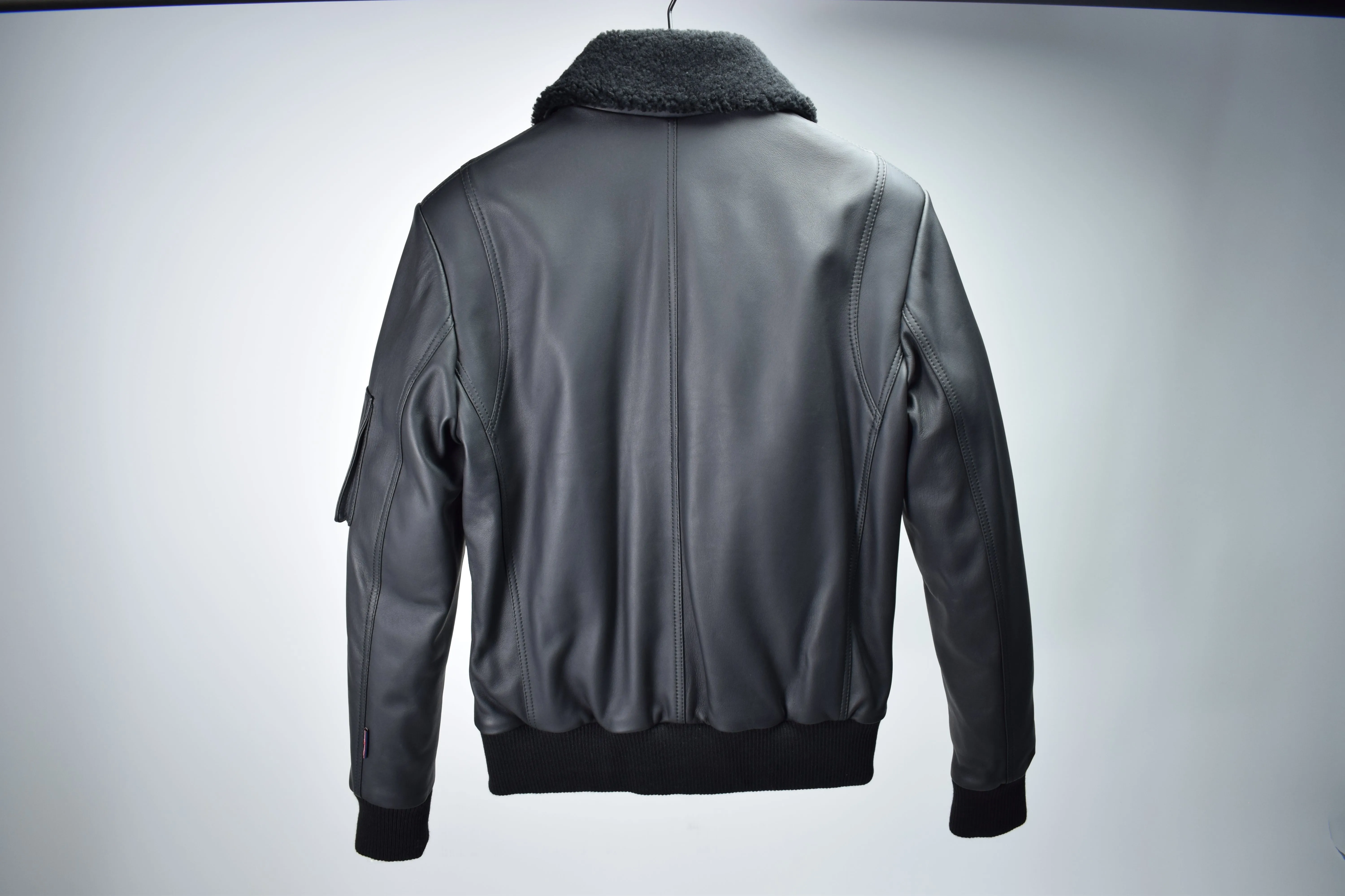 Aviator Bomber Black Shearling / Mens / Multiple sizes / Excellent sold by Boda Skins product image thumbnail 2