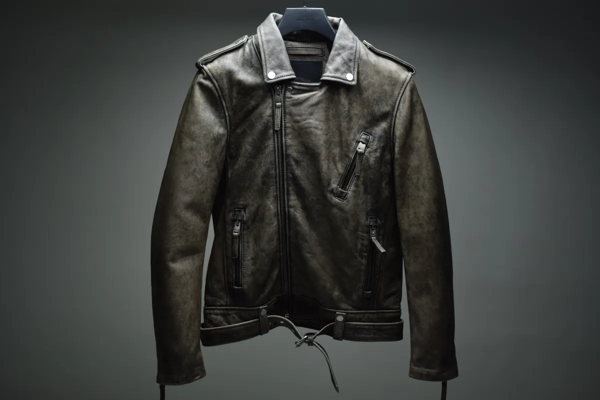 Classic Biker Dirt Khaki Green / Mens / M / Excellent sold by Boda Skins