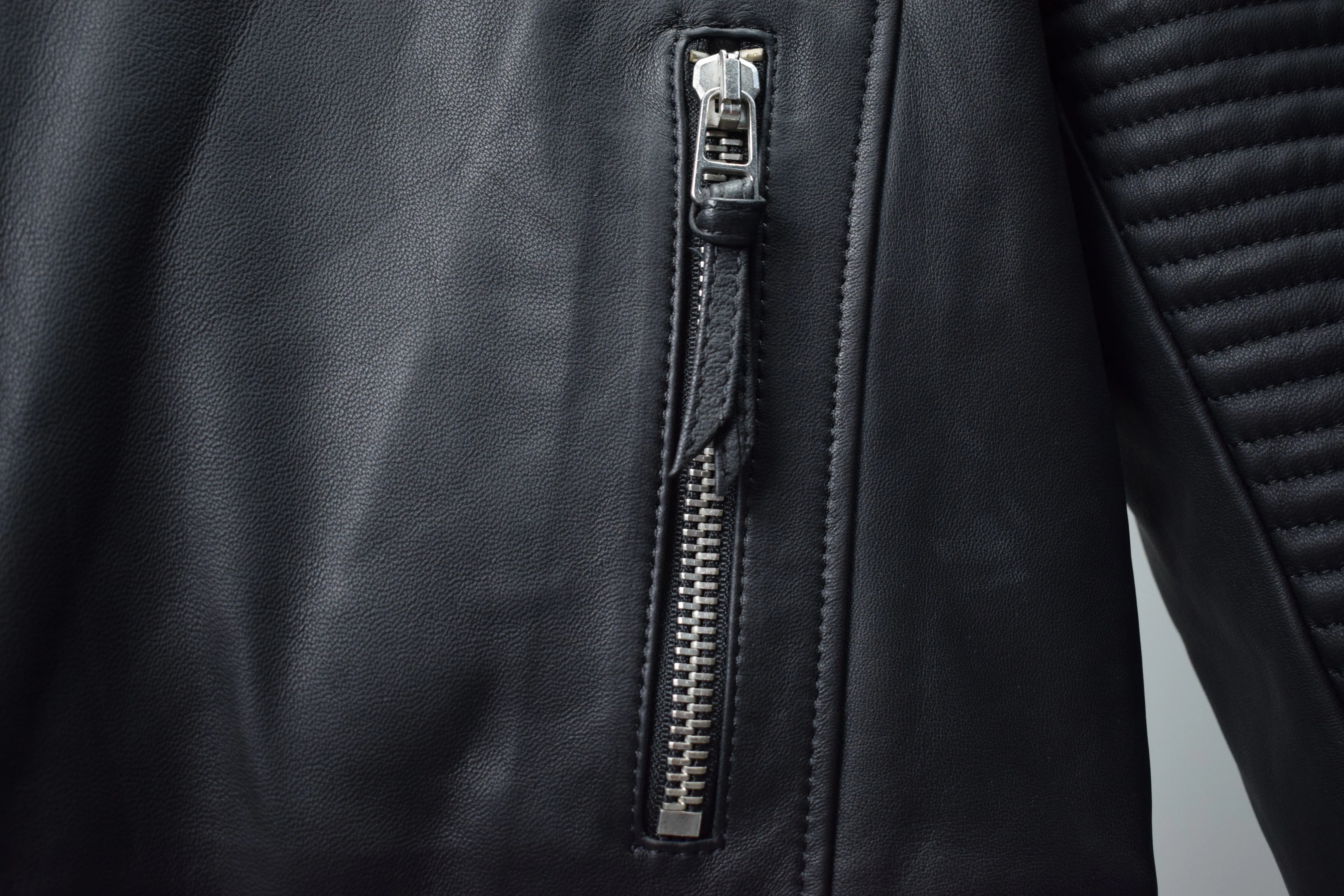 AXL: Silver Hardware / Mens / XXL / Excellent sold by Boda Skins product image thumbnail 3