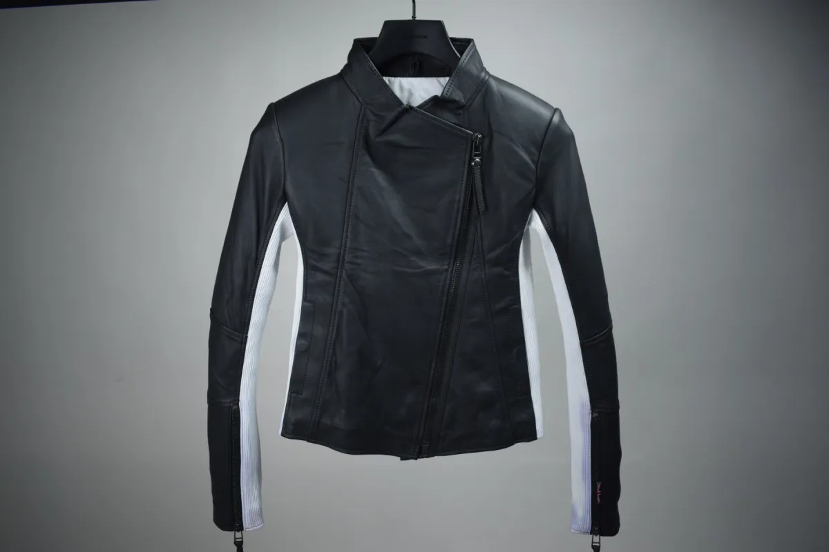 SF061 / Luna Black and White (WOMEN'S) sold by Boda Skins