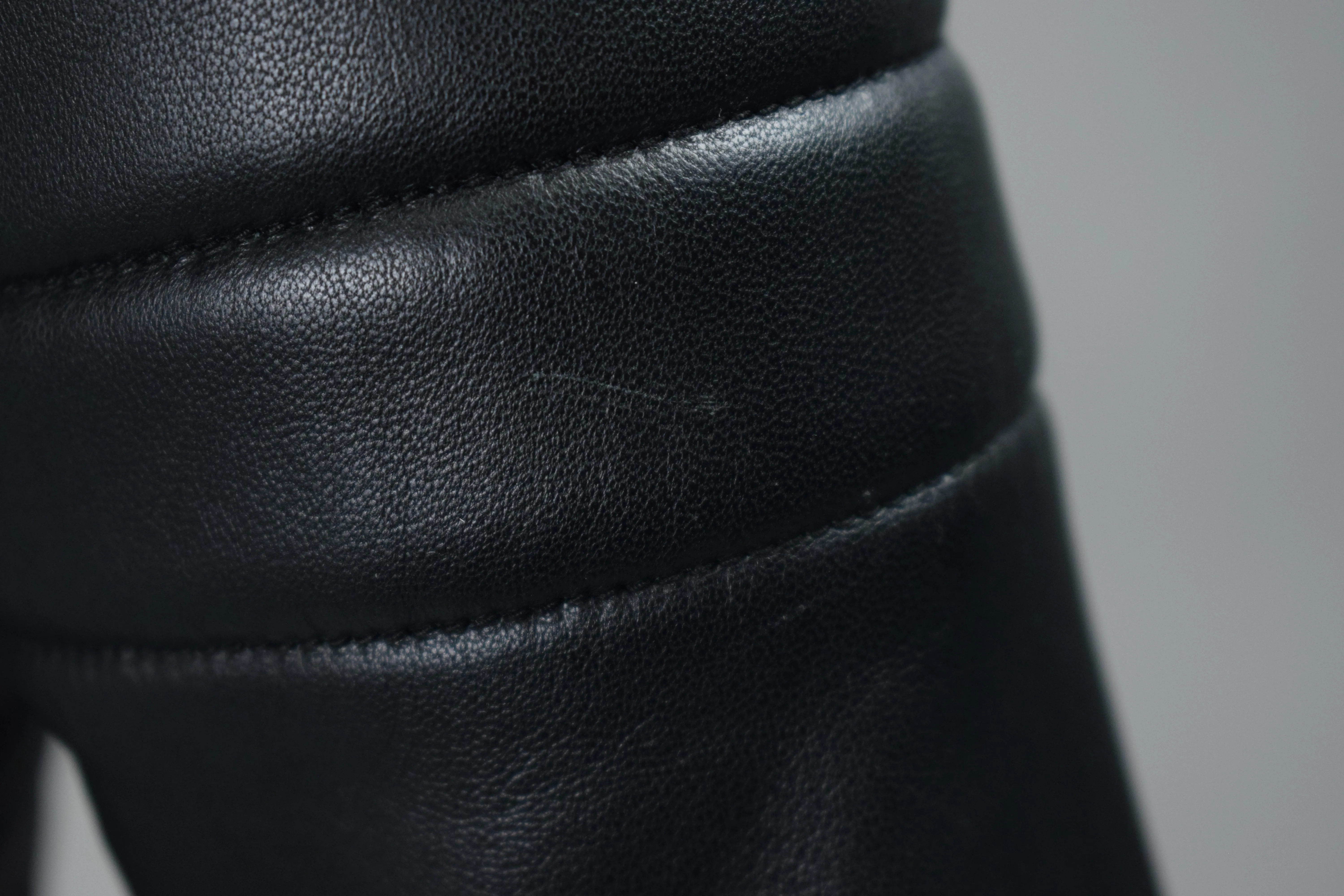 Kay Michaels: Silver Hardware / Womens / XS / Fair sold by Boda Skins product image thumbnail 4