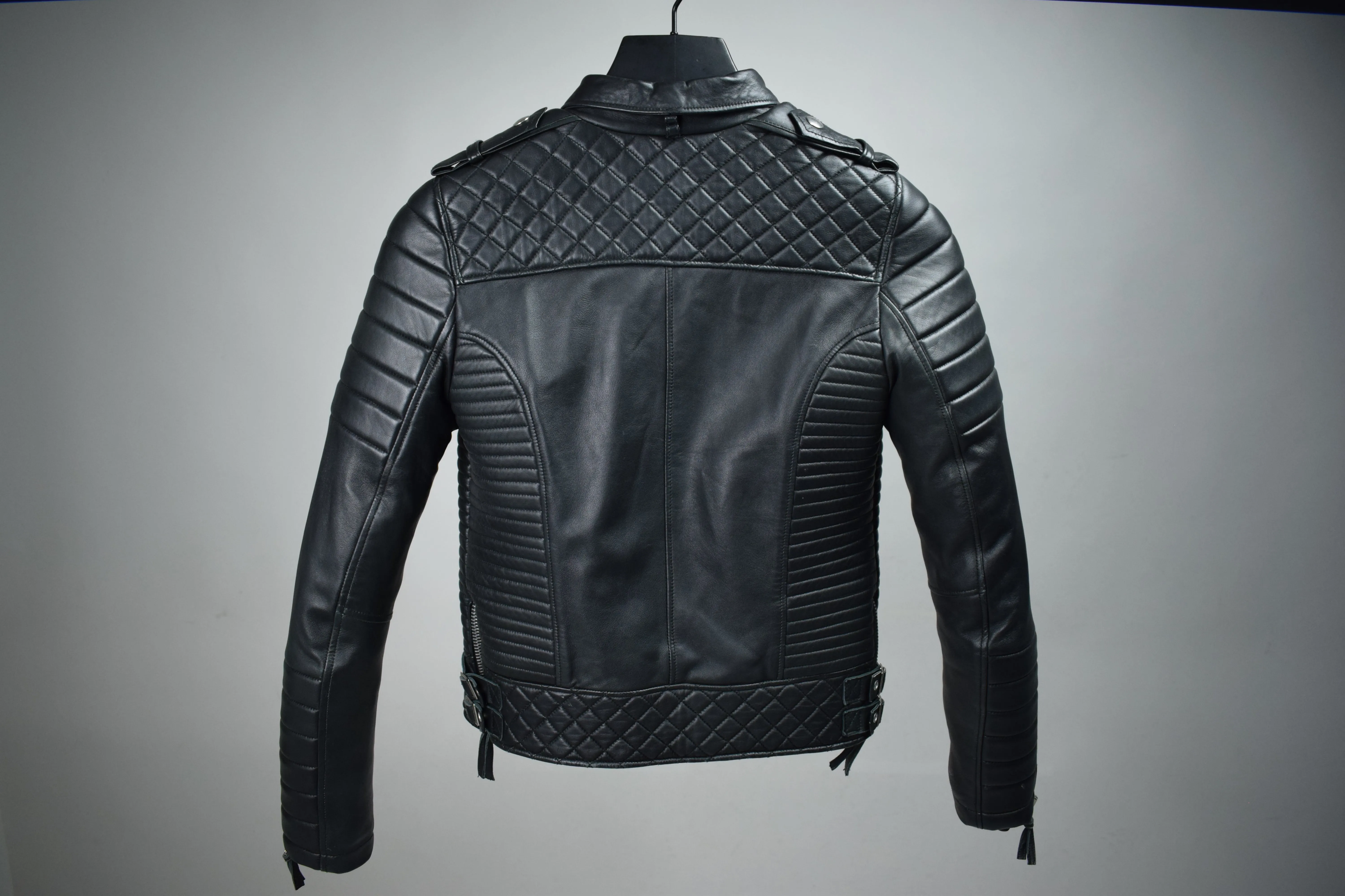 Kay Michaels: Silver Hardware / Womens / XS / Fair sold by Boda Skins product image thumbnail 2