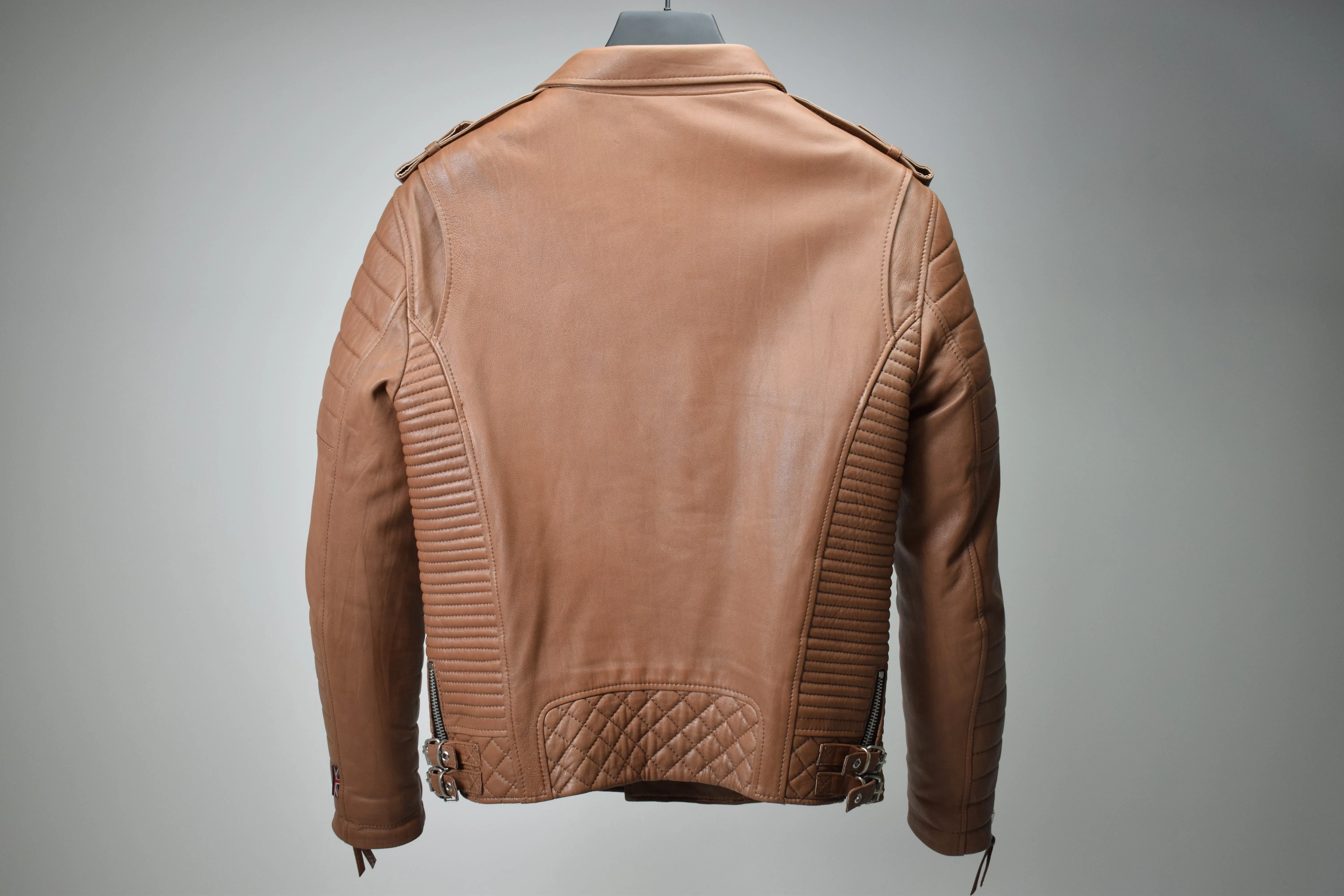 SM064 / Kay Michaels 2.0: Retro Brown (MEN'S) sold by Boda Skins product image thumbnail 2