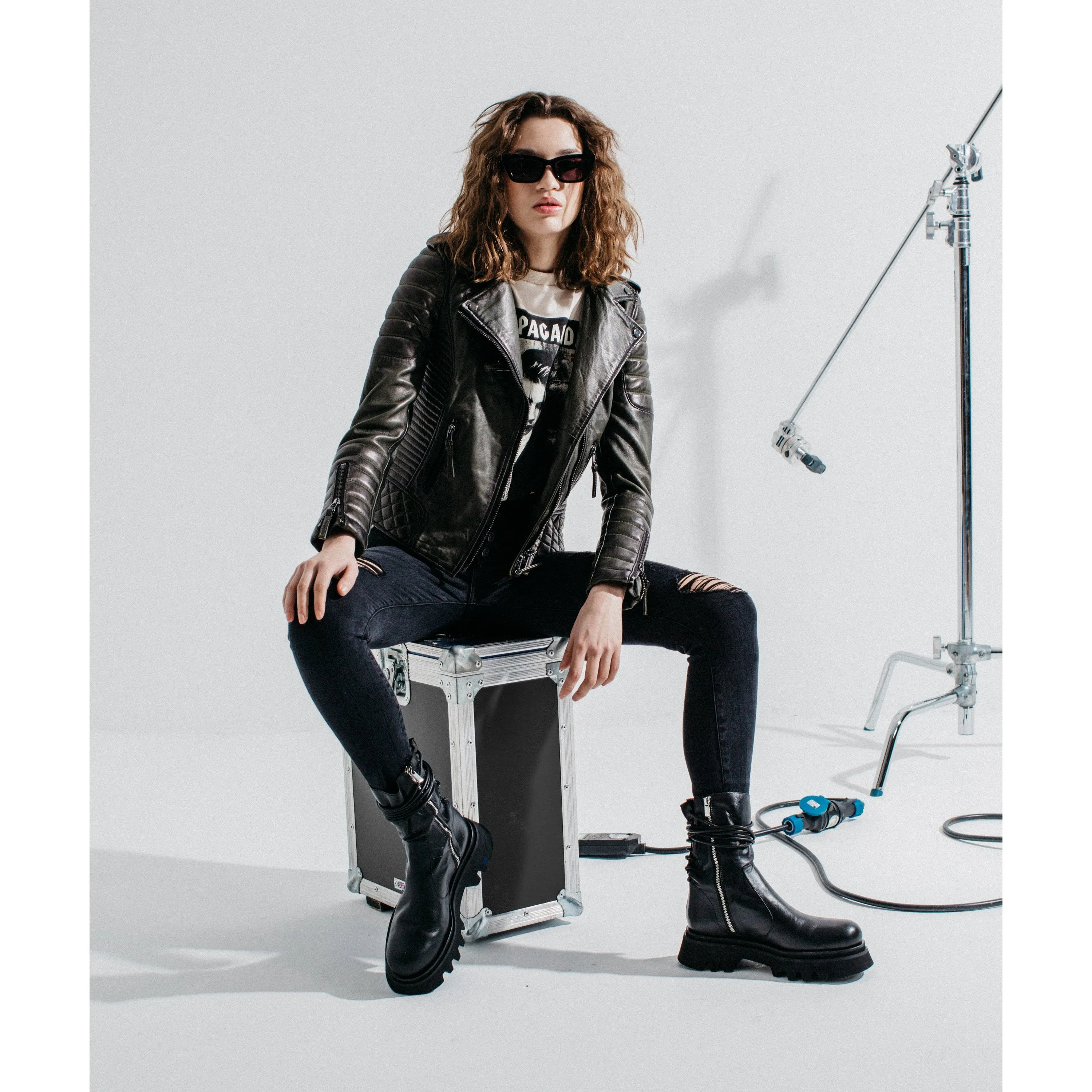 Kay Michaels: Smoke Khaki sold by Boda Skins product image thumbnail 4