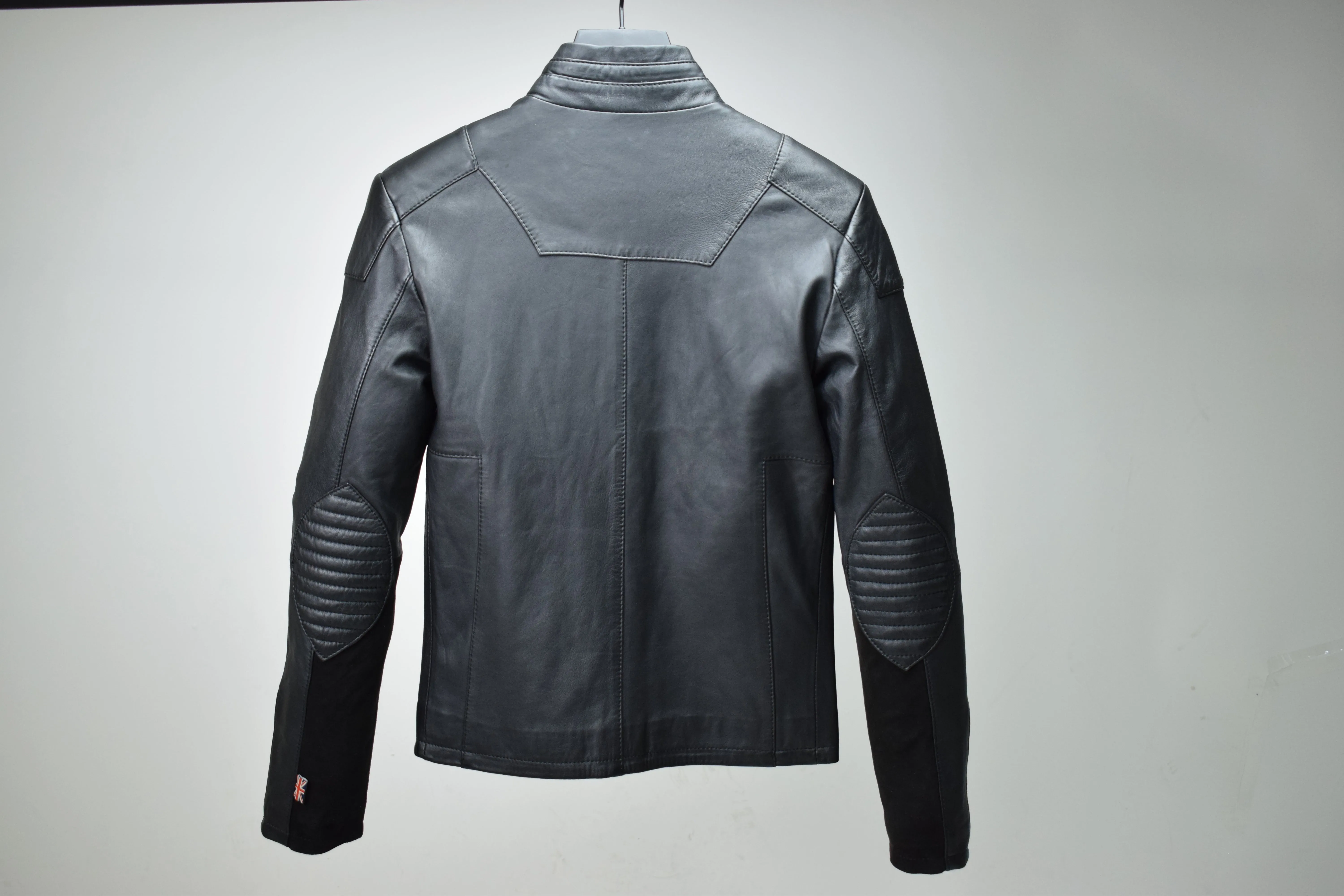 Cafe Racer Suede: Silver Hardware / Mens / XS / Excellent sold by Boda Skins product image thumbnail 3