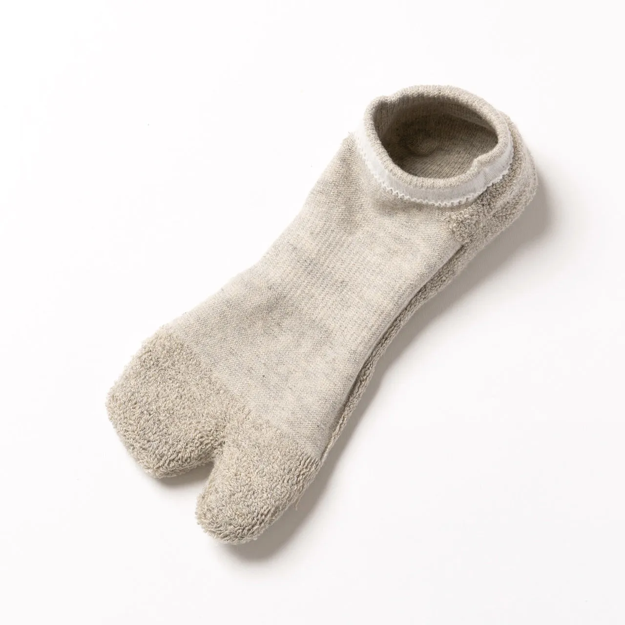 NODAL Raffy Cotton Tabi Ankle Sock 3-Pack - Oatmeal & Grey | Japan-Made sold by Arvin Goods