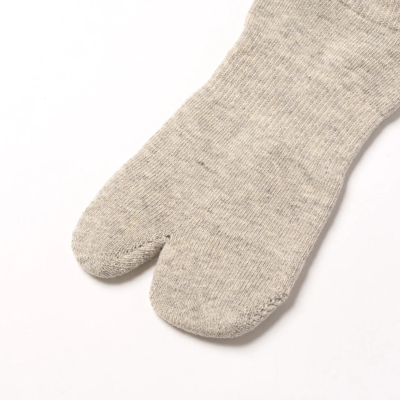 NODAL Raffy Cotton Tabi Ankle Sock 3-Pack - Oatmeal & Grey | Japan-Made sold by Arvin Goods product image thumbnail 3