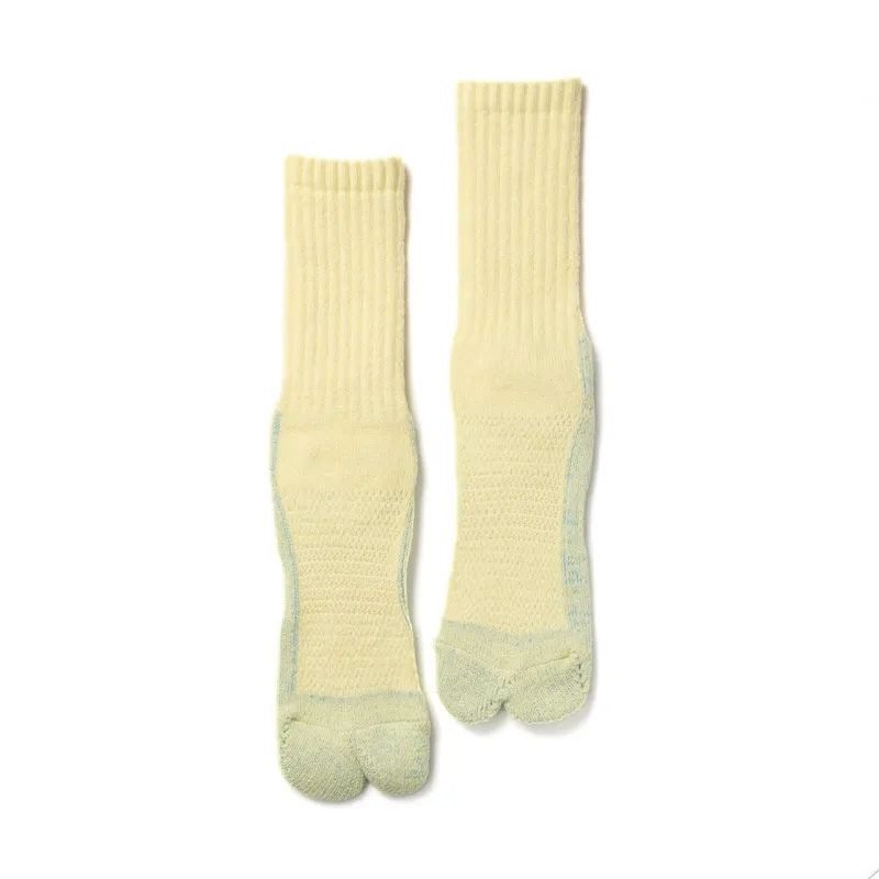 NODAL 84N Long Tabi Sock – Pail Yellow | Made in Japan made by Arvin Goods