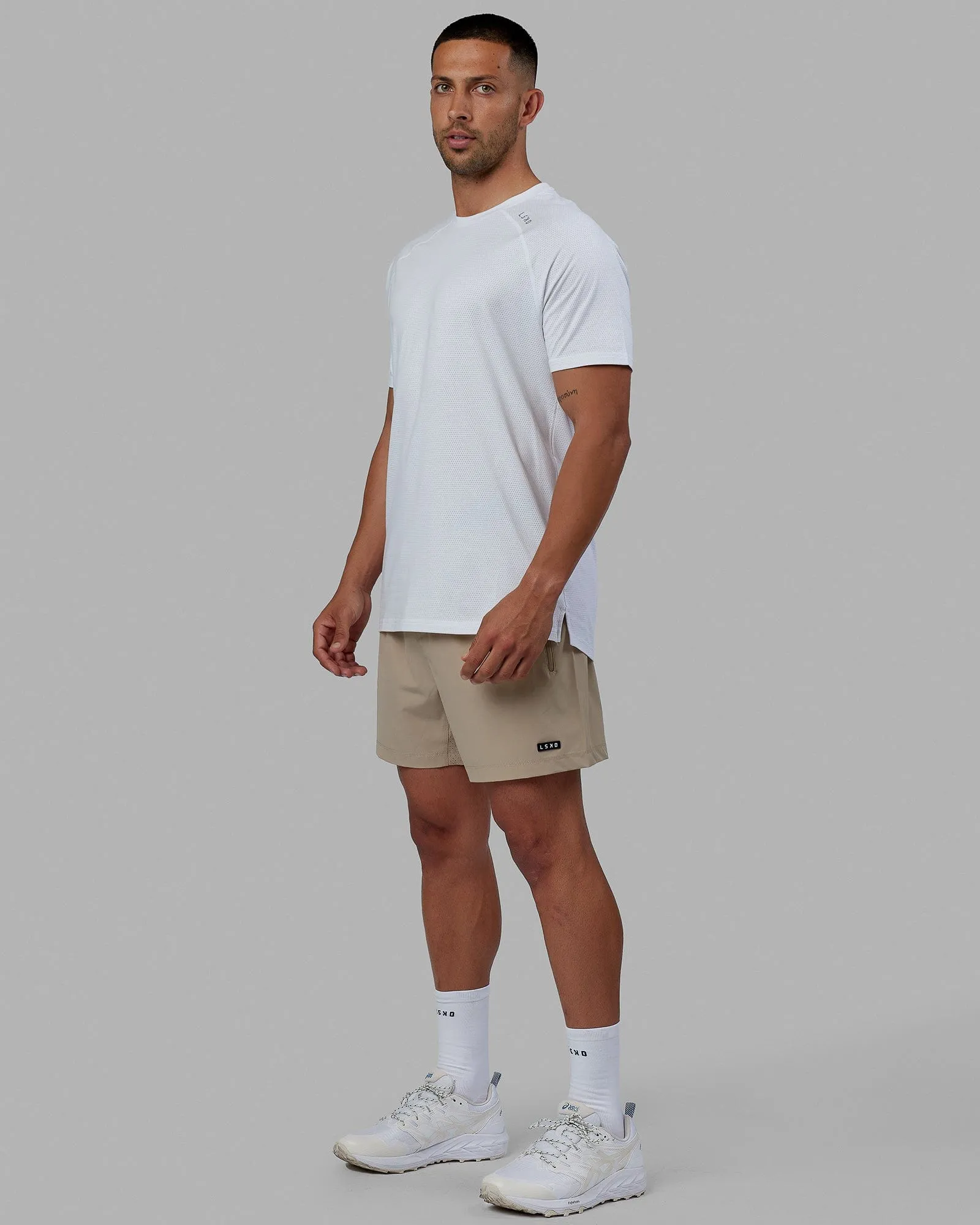 Perform VapourFLX Tee - White Marl sold by LSKD product image thumbnail 3