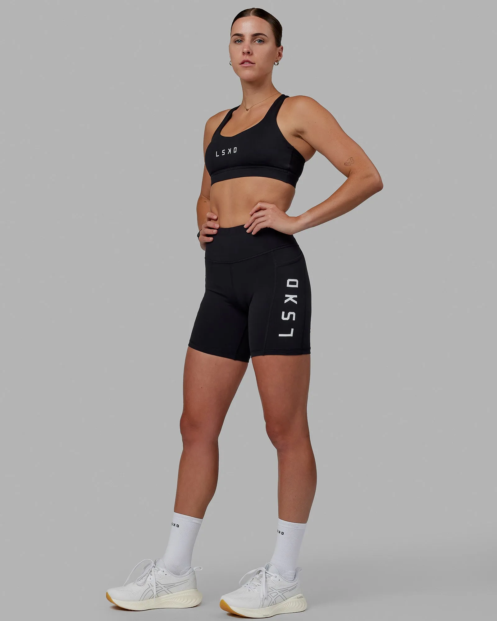 Rep Mid Short Tight - Black-White sold by LSKD product image thumbnail 4