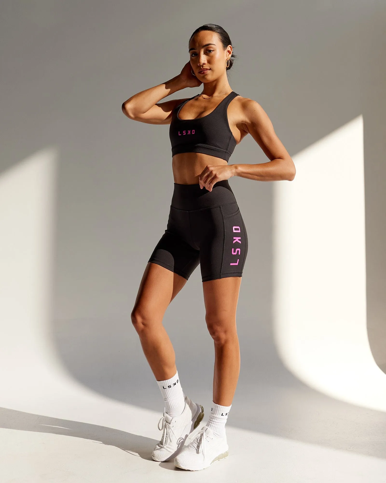 Rep Mid Short Tights - Black-Neon Magenta sold by LSKD product image thumbnail 2