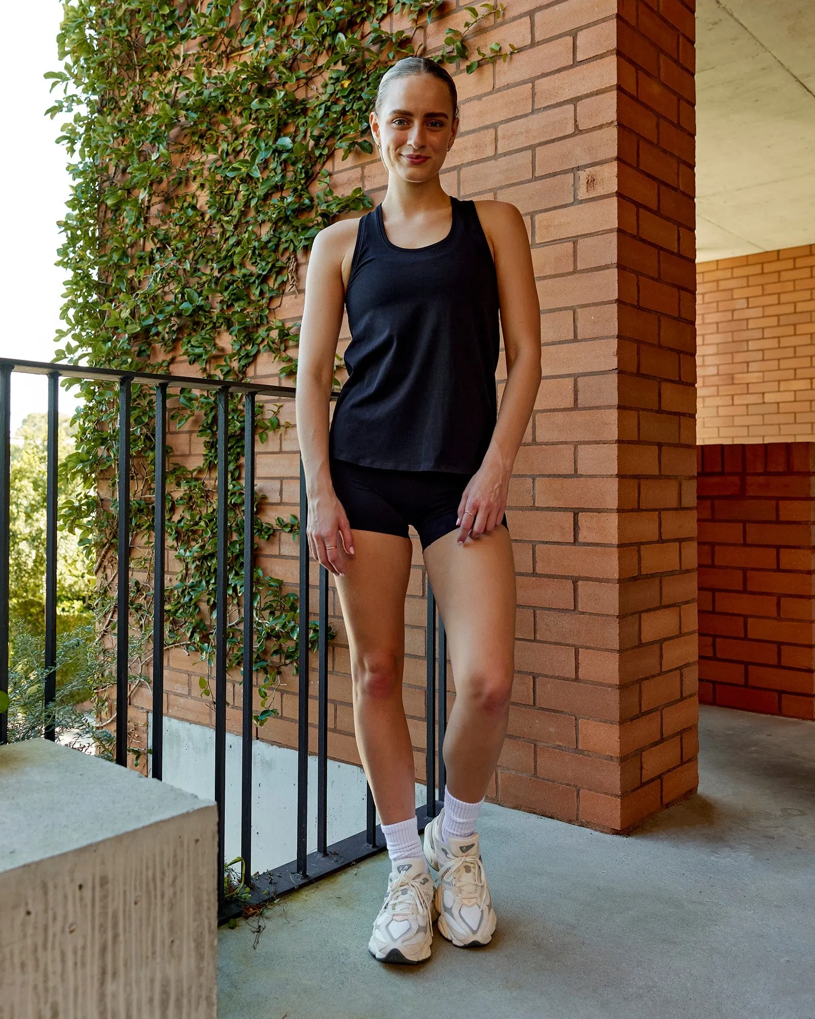 Charge PimaFLX-Lite Active Tank - Black sold by LSKD product image thumbnail 5