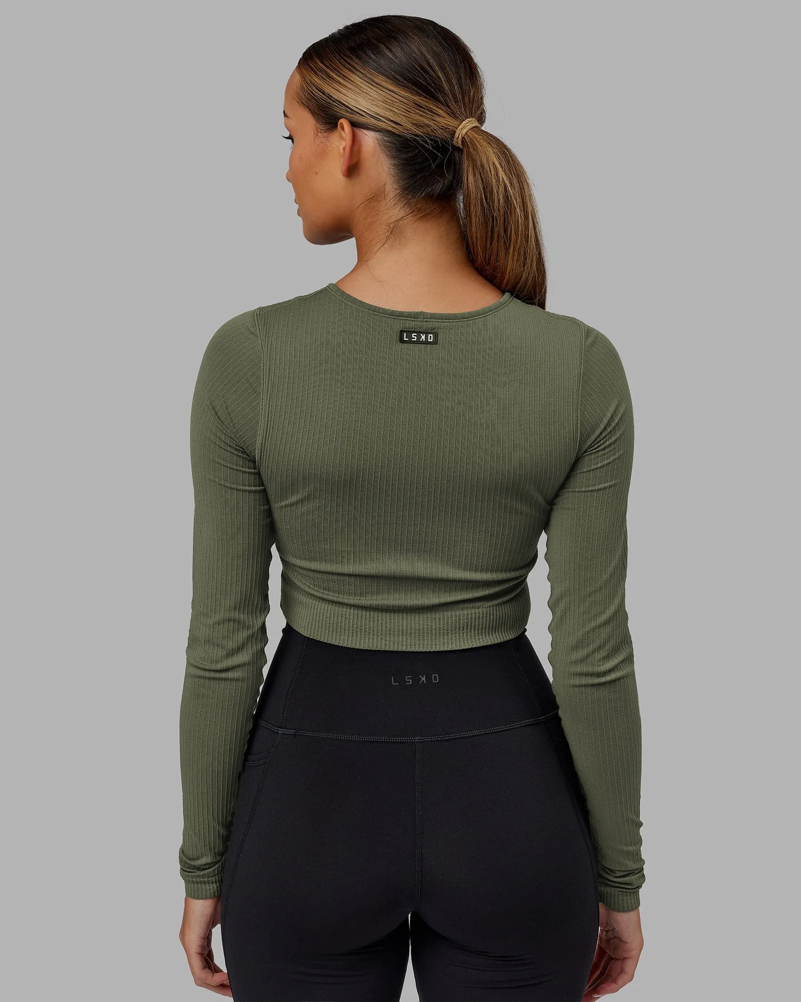 Ultra Soft Seamless Long Sleeve Top - Olive Fade sold by LSKD product image thumbnail 5