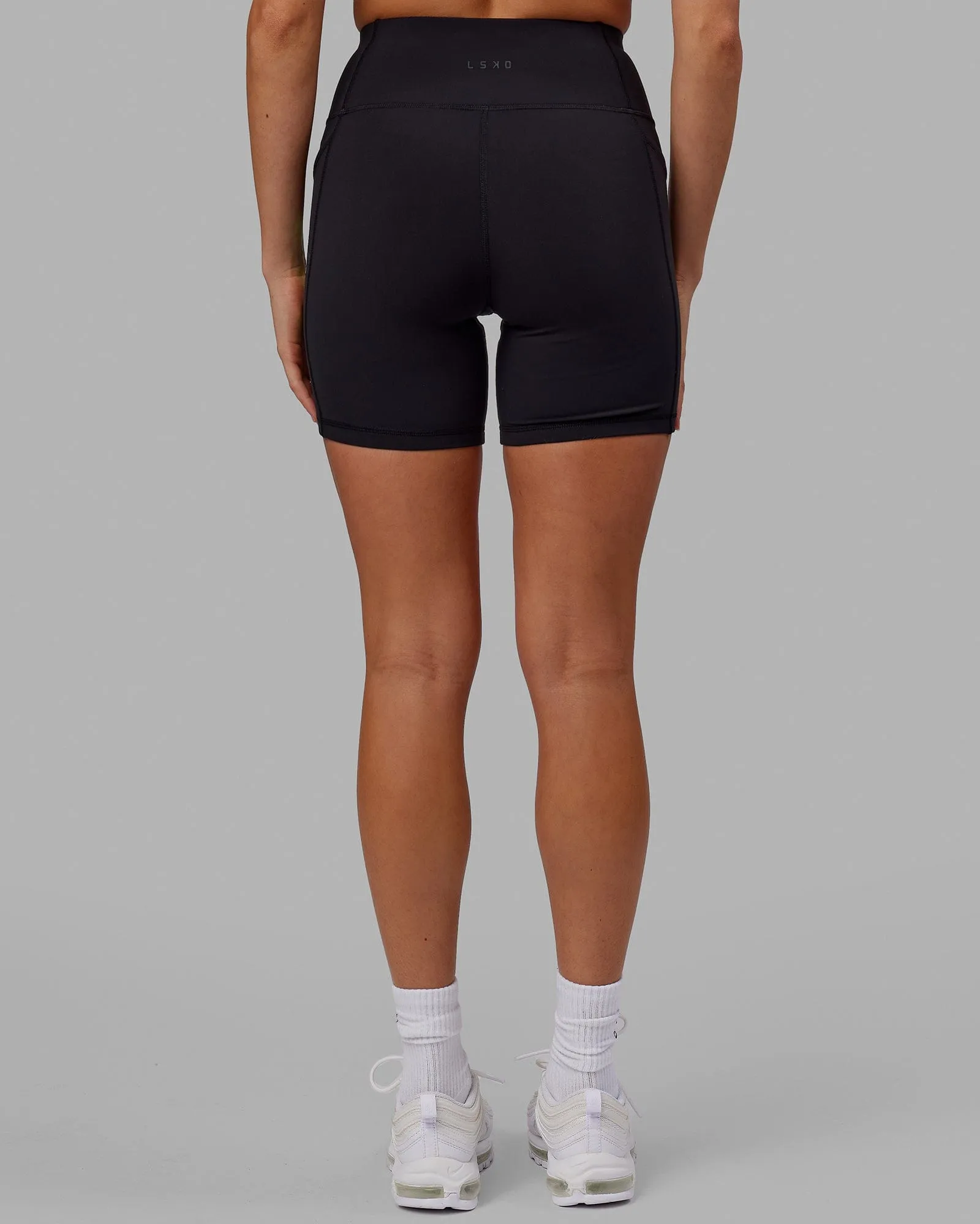 Rep Mid Short Tights - Black-Apple Mint sold by LSKD product image thumbnail 4