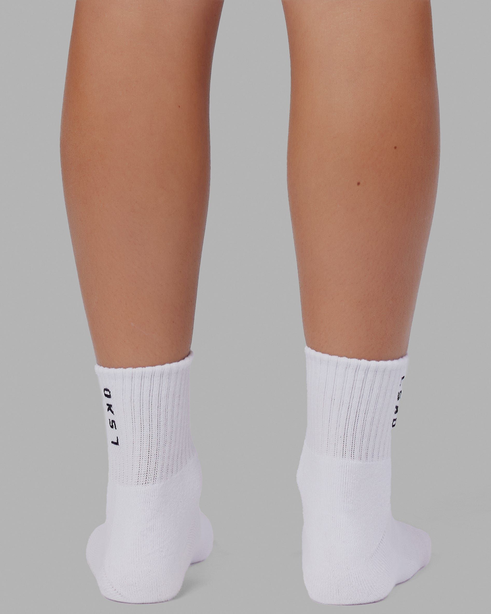 Signal Quarter Socks - White sold by LSKD product image thumbnail 3
