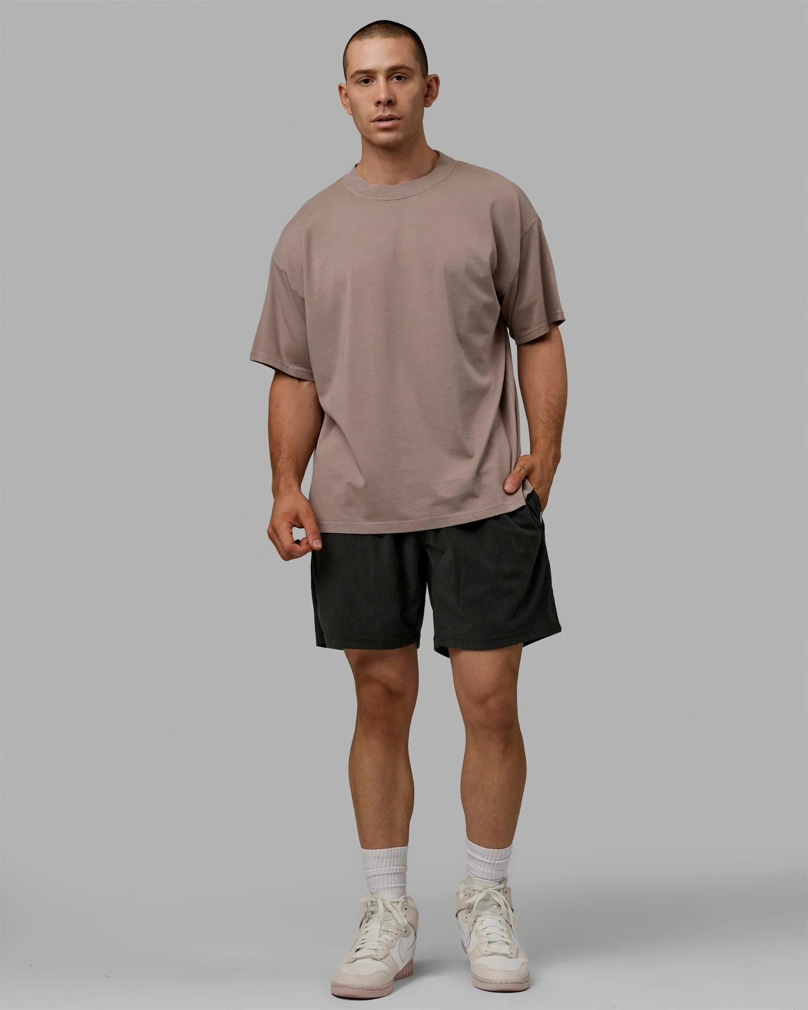 Daily 7" Cord Shorts - Pirate Black sold by LSKD product image thumbnail 3