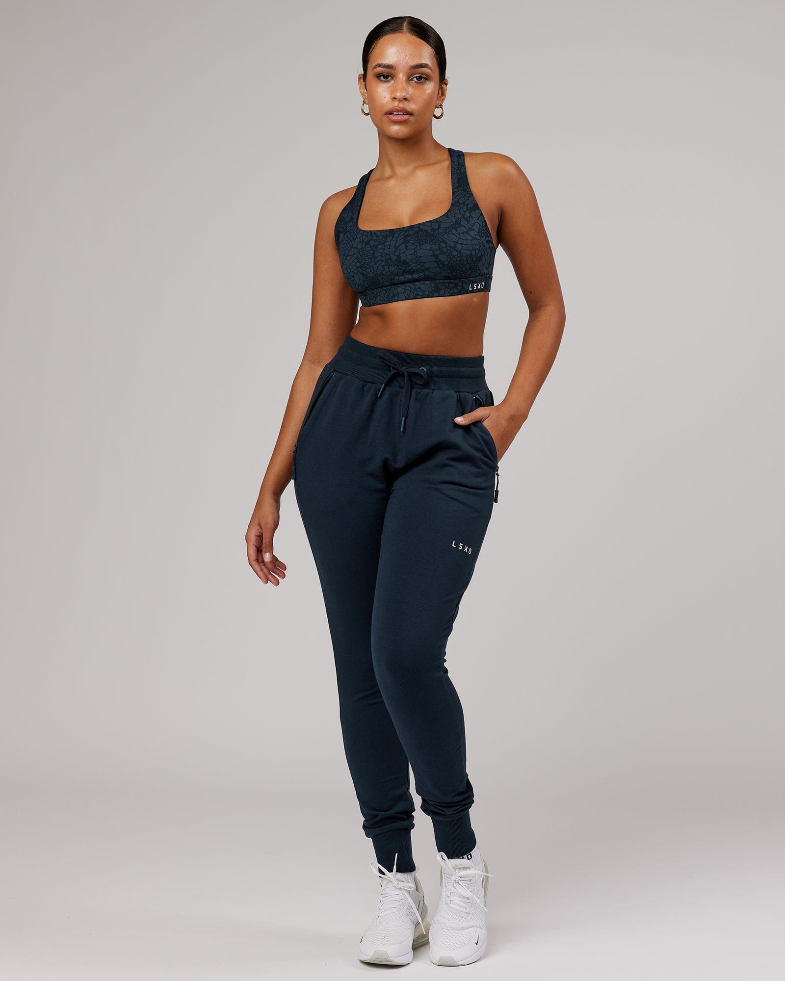 PB Jogger - Carbon-Tonal sold by LSKD product image thumbnail 2