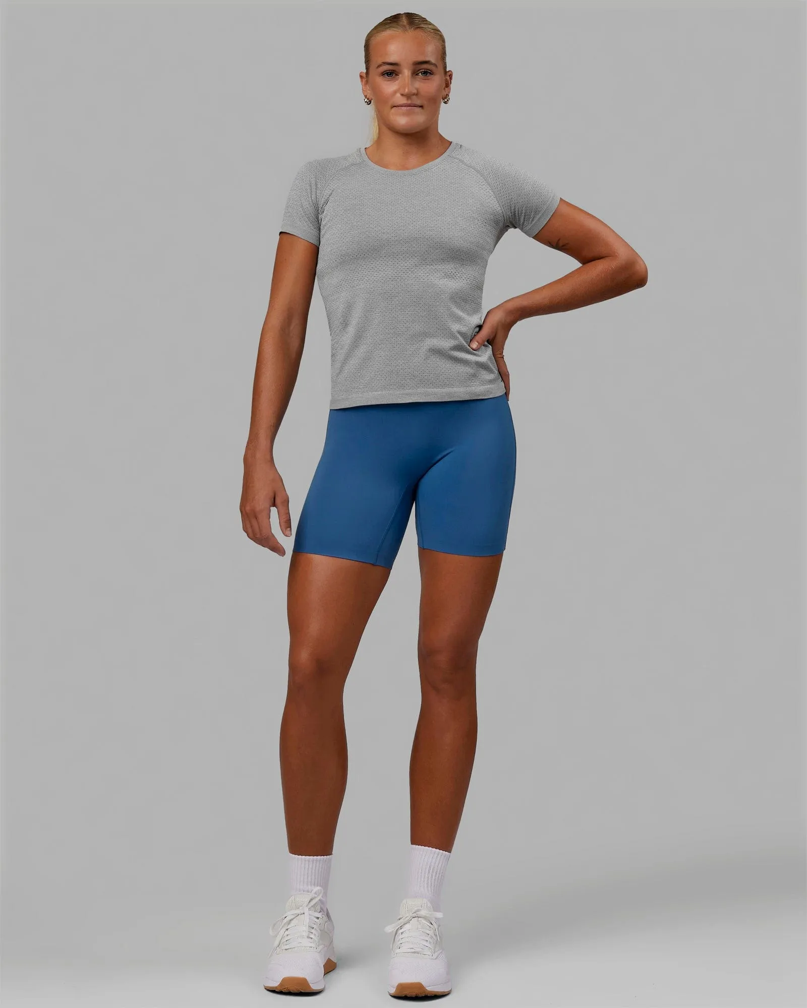 AeroFLX+ Seamless Tee - Light Grey/Light Grey sold by LSKD product image thumbnail 5