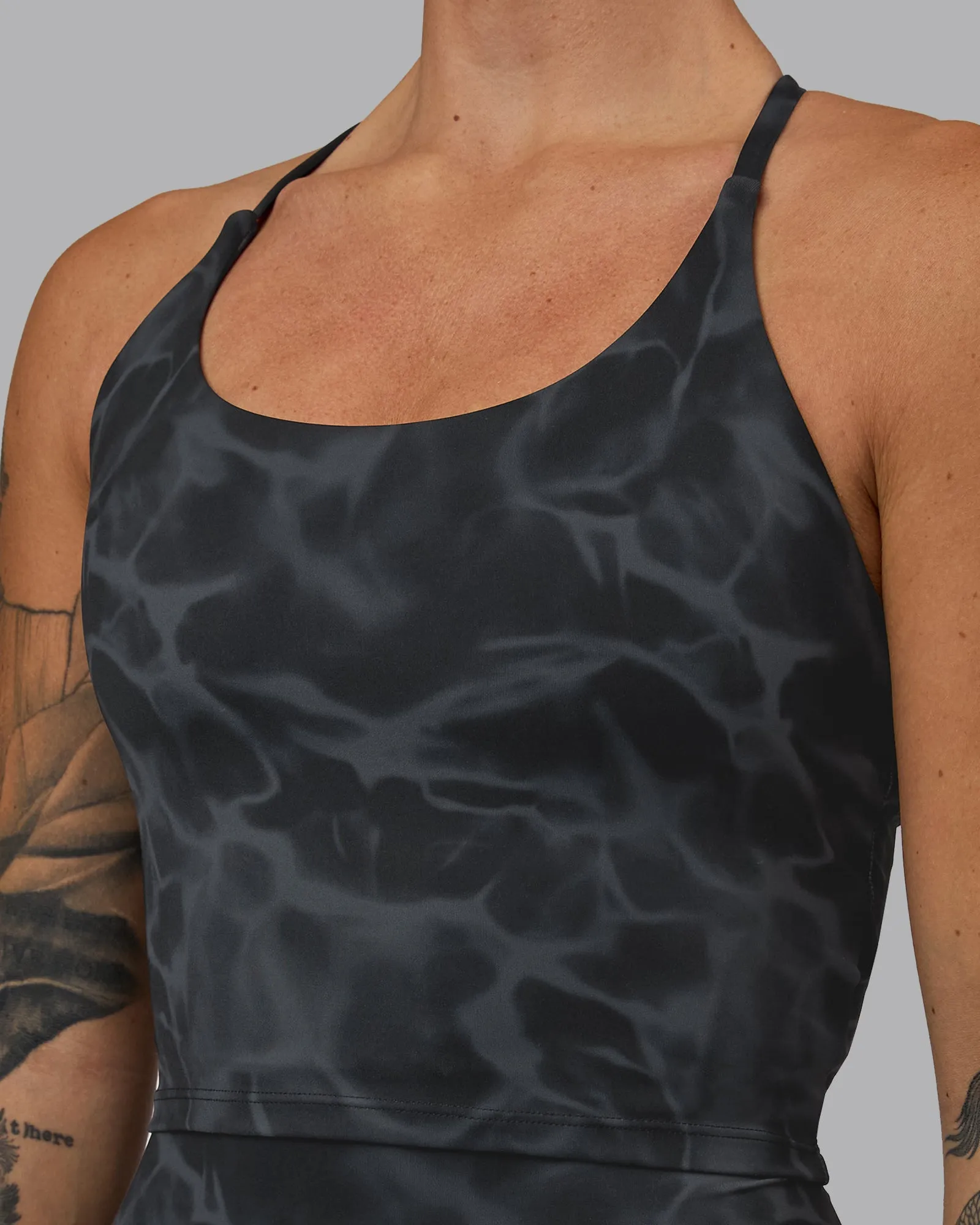 Elixir Active Tank - Tranquil-Black sold by LSKD product image thumbnail 4