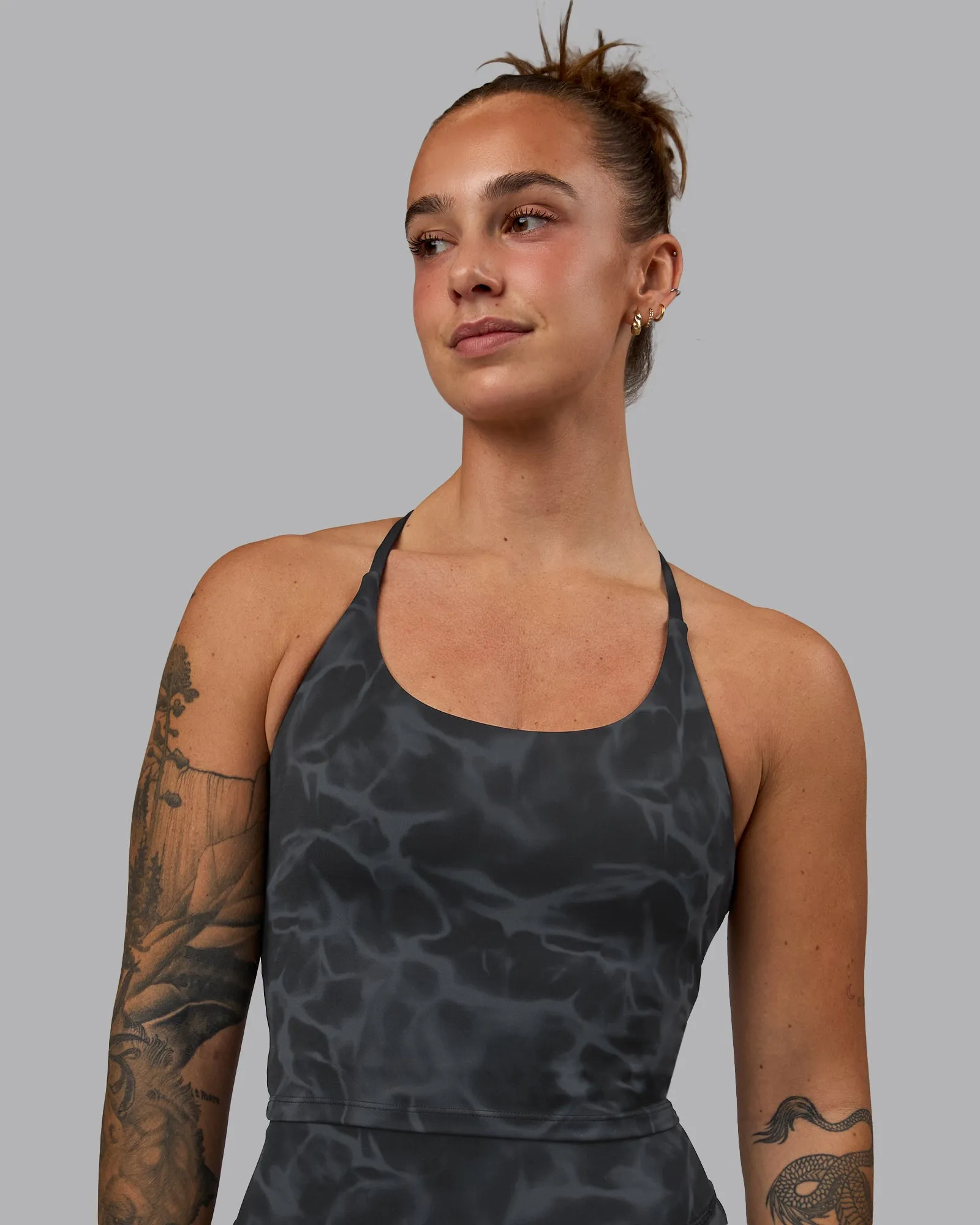 Elixir Active Tank - Tranquil-Black sold by LSKD