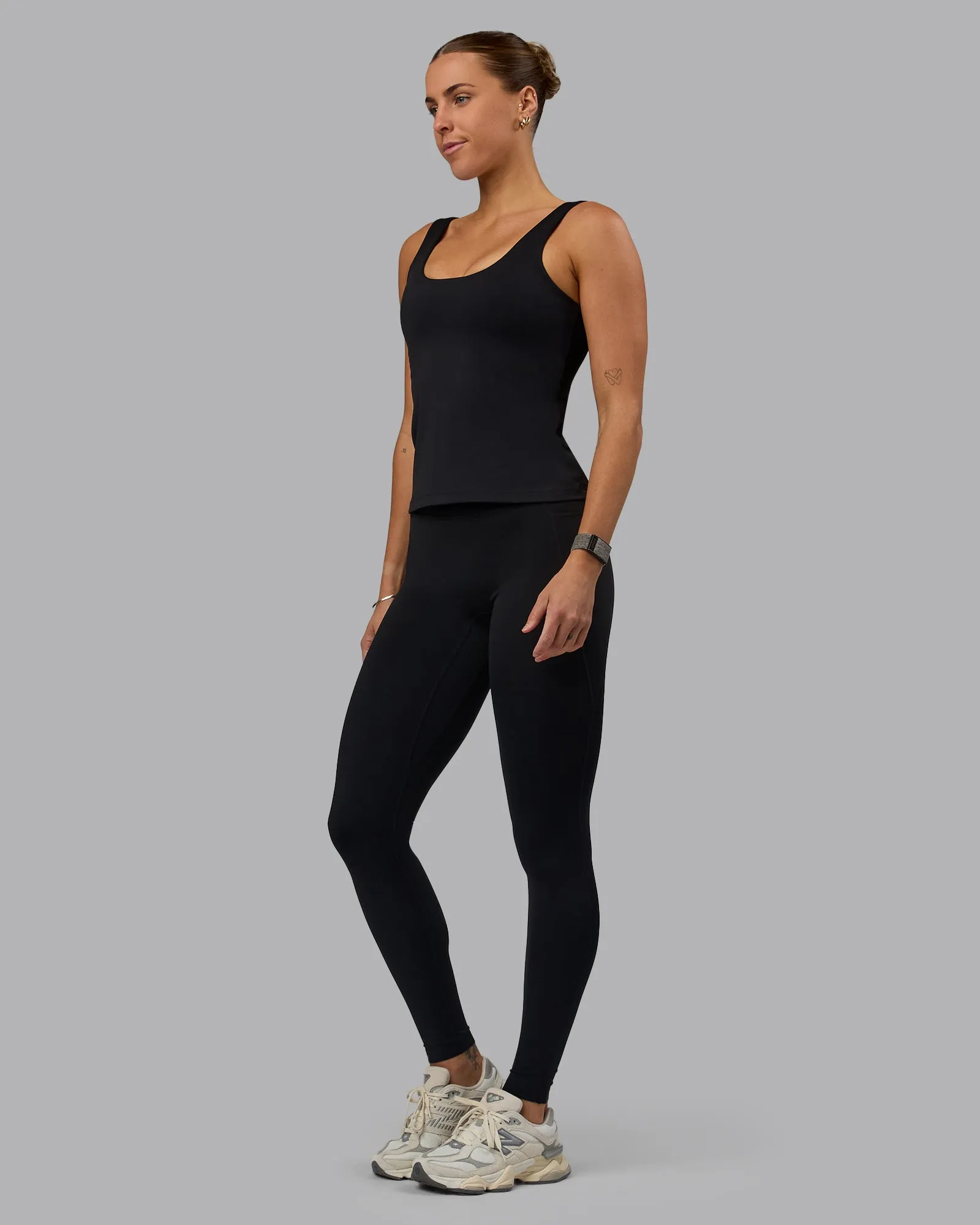 Elixir X-Long Tight With Pockets - Black sold by LSKD product image thumbnail 3