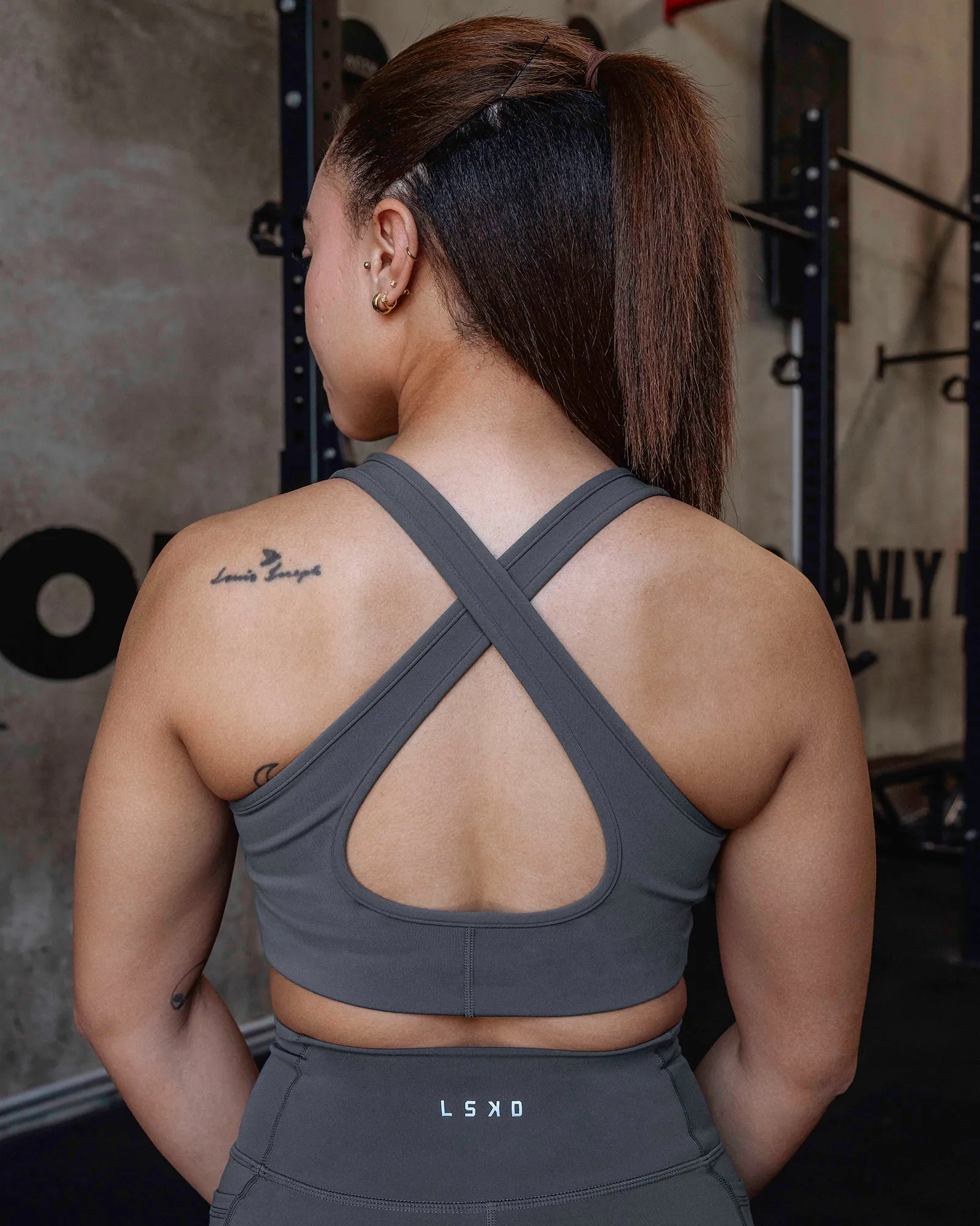 Stamina Sports Bra - Turbulence sold by LSKD product image thumbnail 2