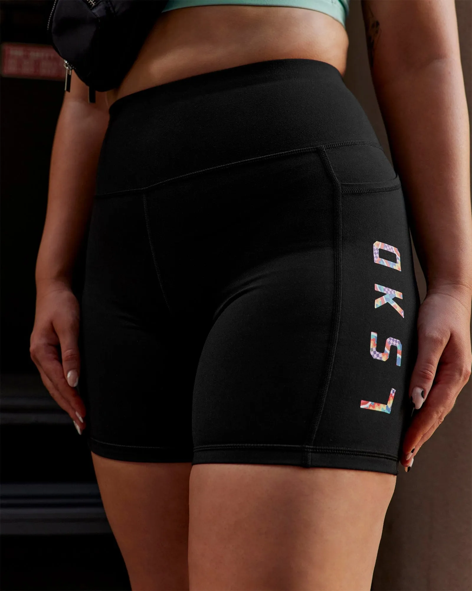 Rep Mid Short Tights - Black-Kaleidoscope sold by LSKD product image thumbnail 2