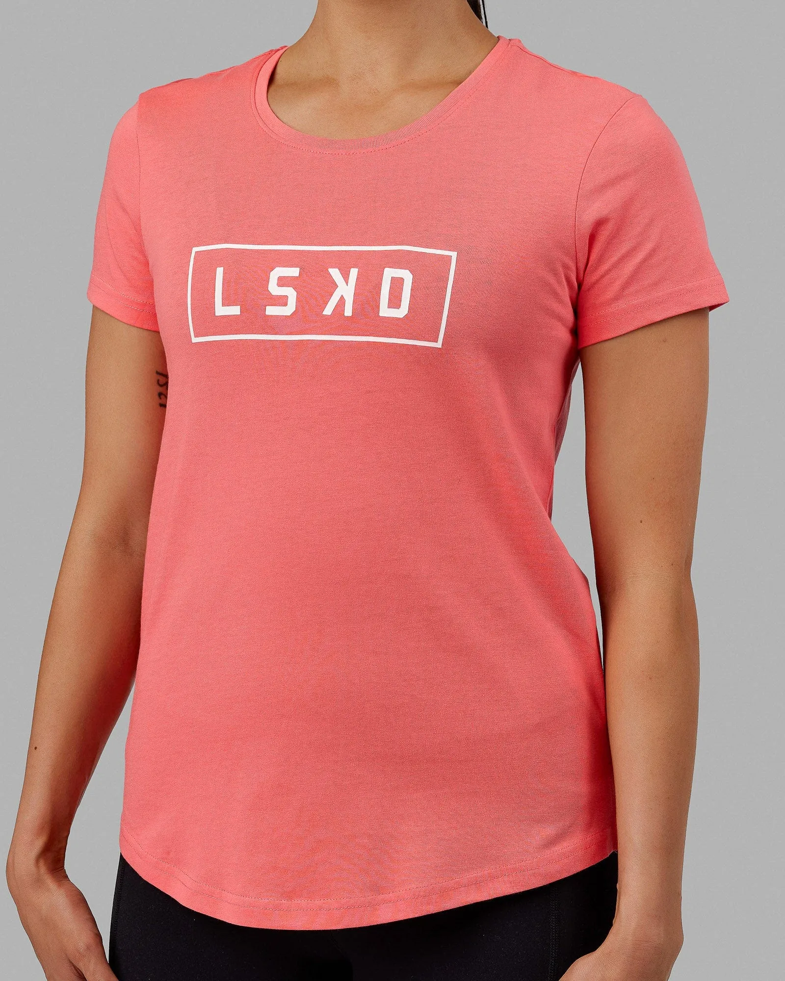 Luna Tee - Coral-White sold by LSKD product image thumbnail 3