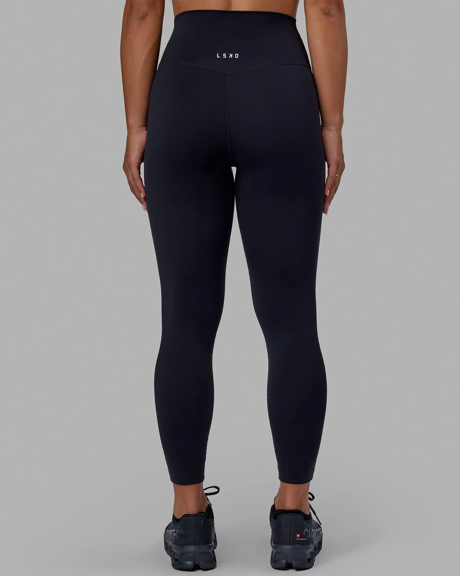 Elixir 7/8 Length Tight - Black sold by LSKD product image thumbnail 4