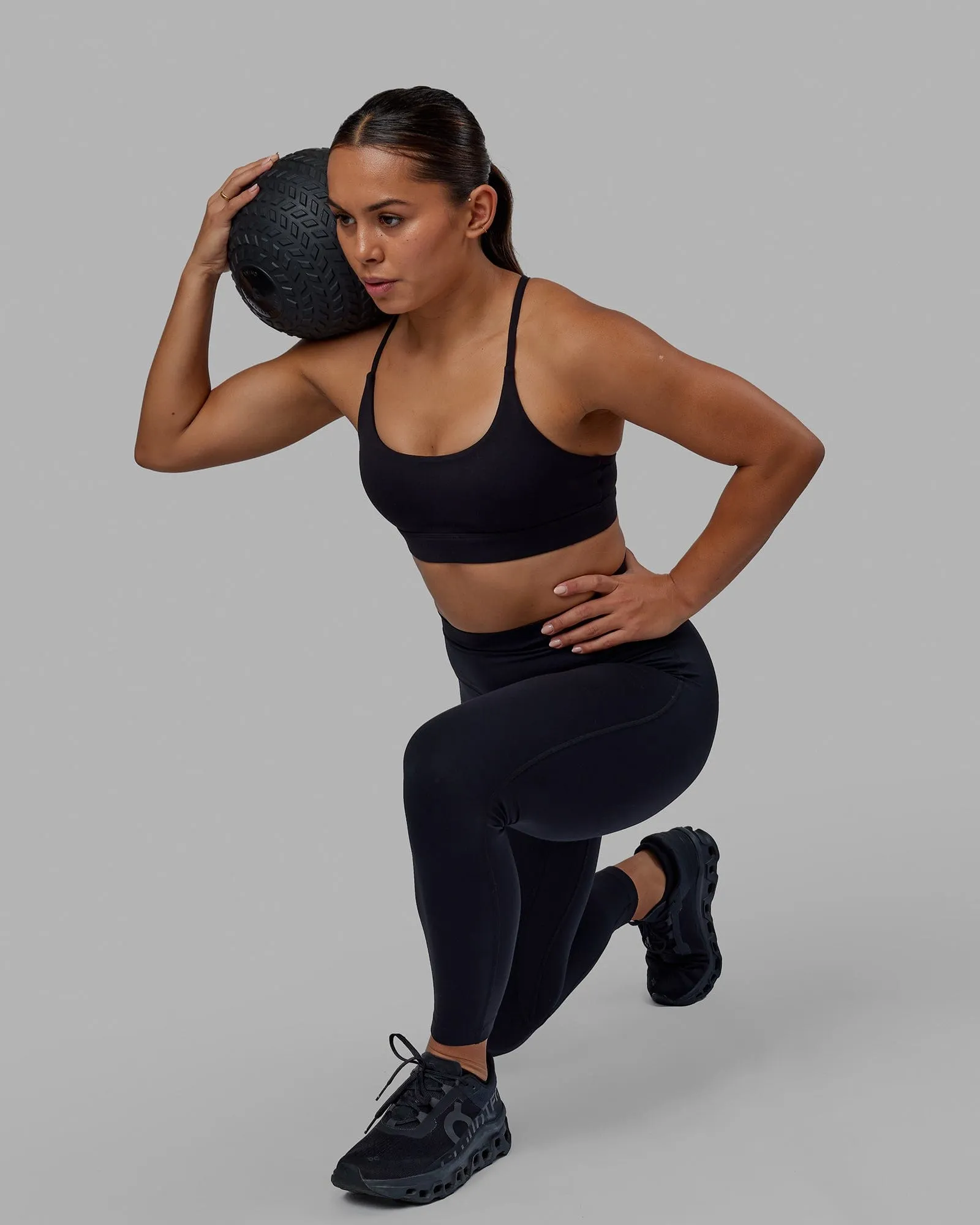 Elixir 7/8 Length Tight - Black sold by LSKD product image thumbnail 3