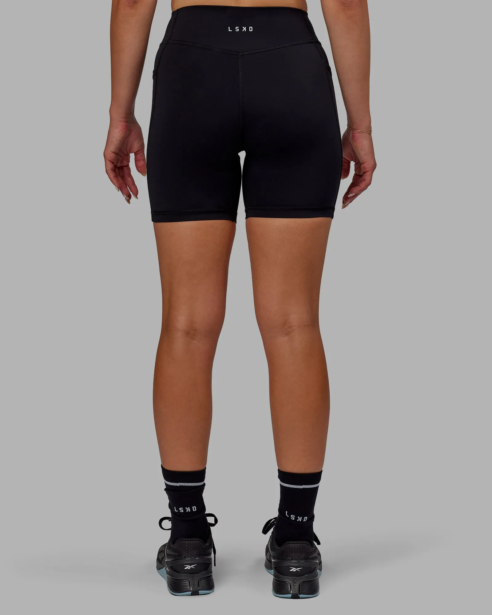 Elite Mid Short Legging - Black sold by LSKD product image thumbnail 5