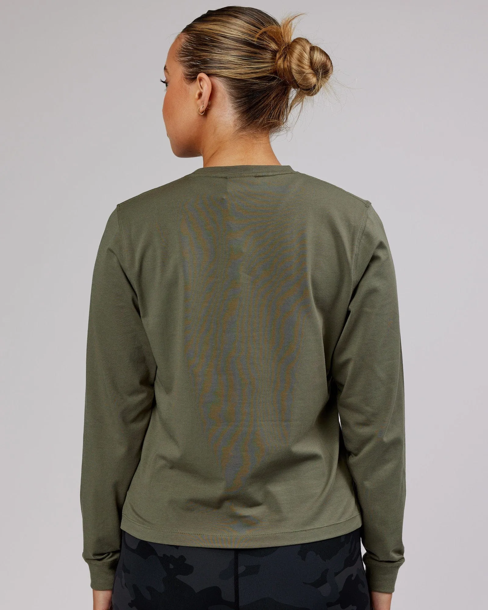Deluxe PimaFLX LS Tee - Olive Fade sold by LSKD product image thumbnail 5