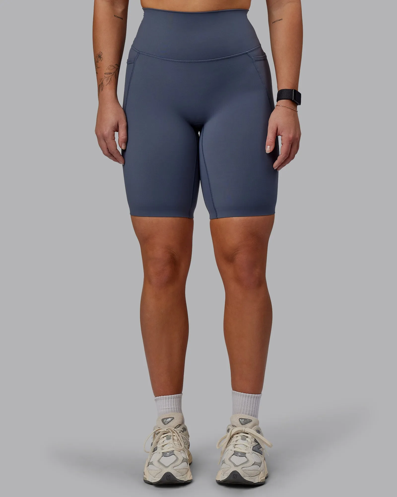 Elixir Bike Short Tight With Pockets - Turbulence sold by LSKD product image thumbnail 2